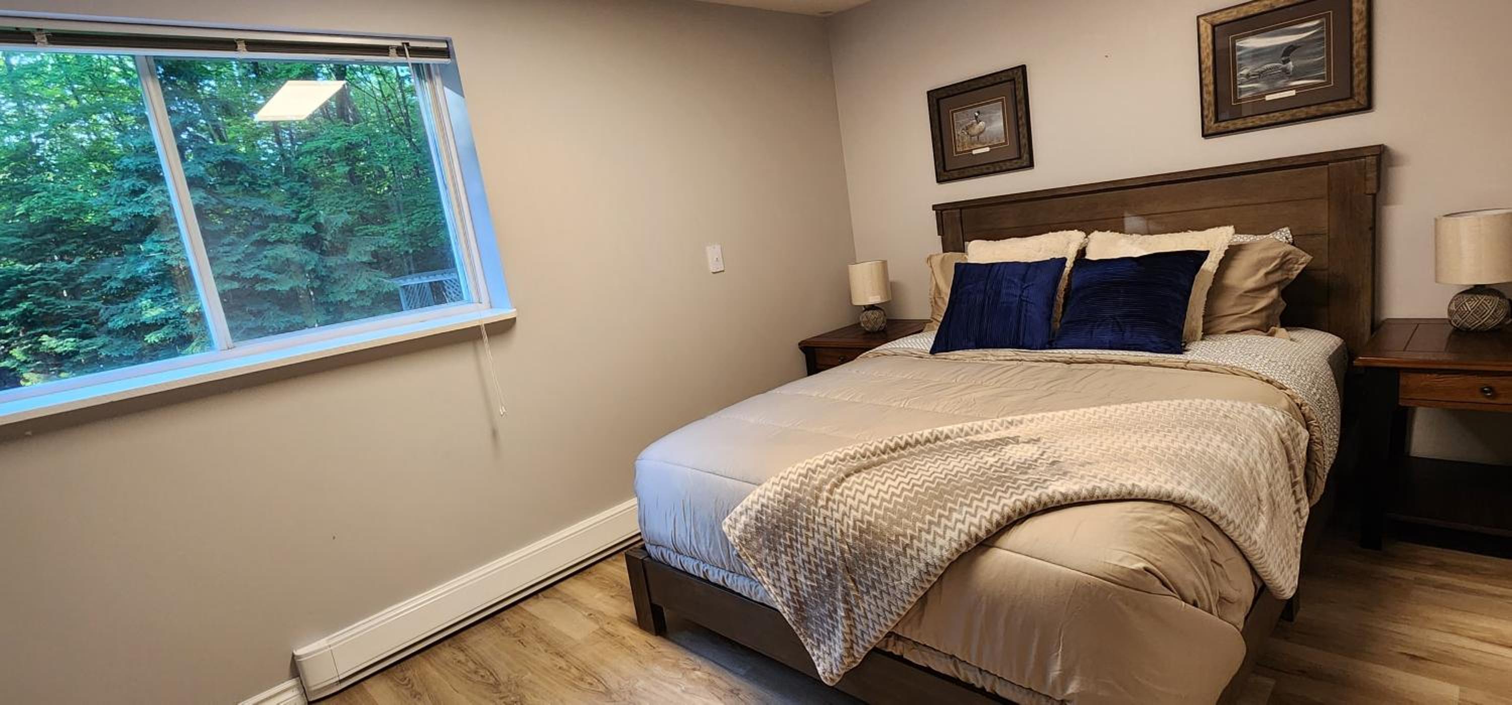 Private 5 BR Muskoka Cottage Firepit+BBQ+Wi-Fi