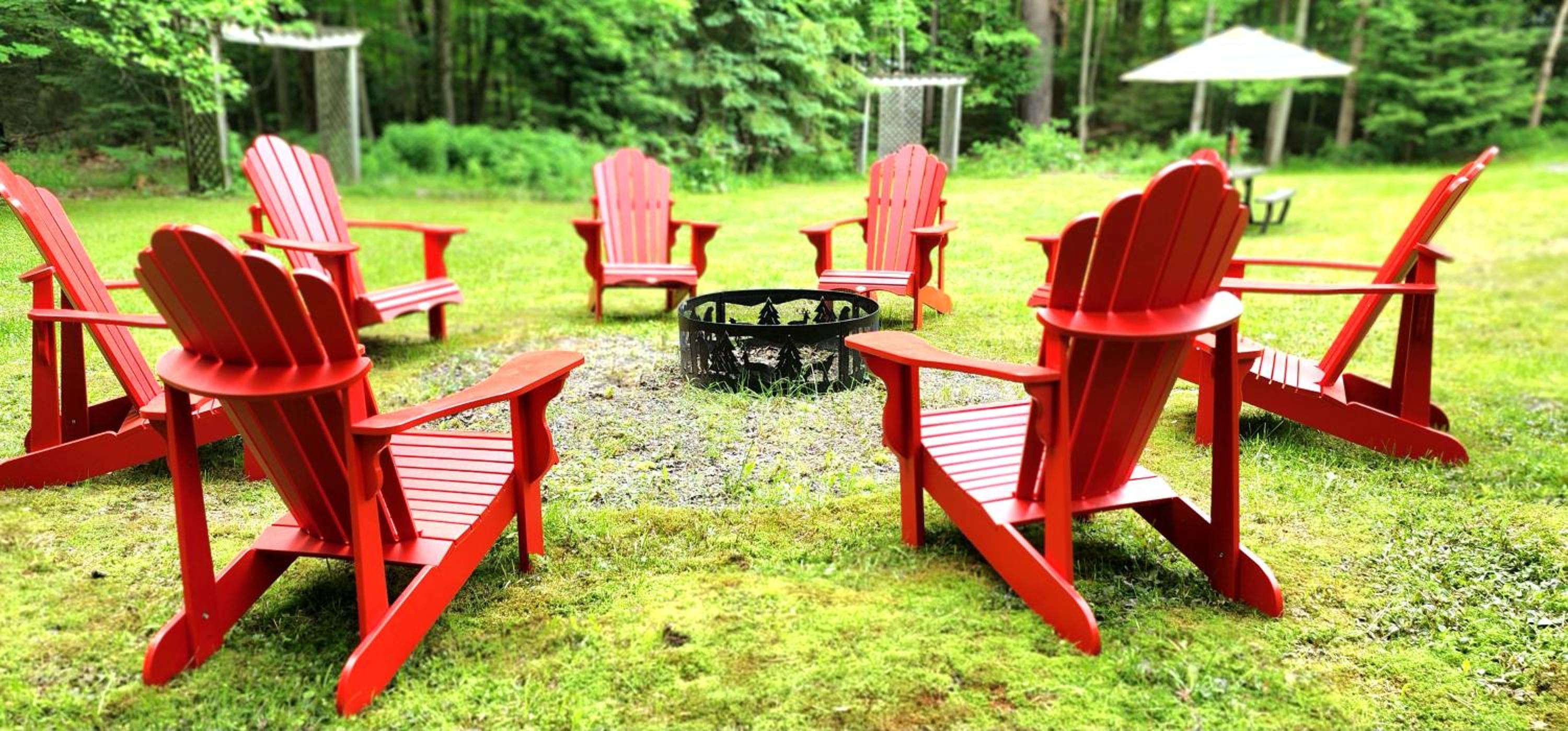 Private 5 BR Muskoka Cottage Firepit+BBQ+Wi-Fi