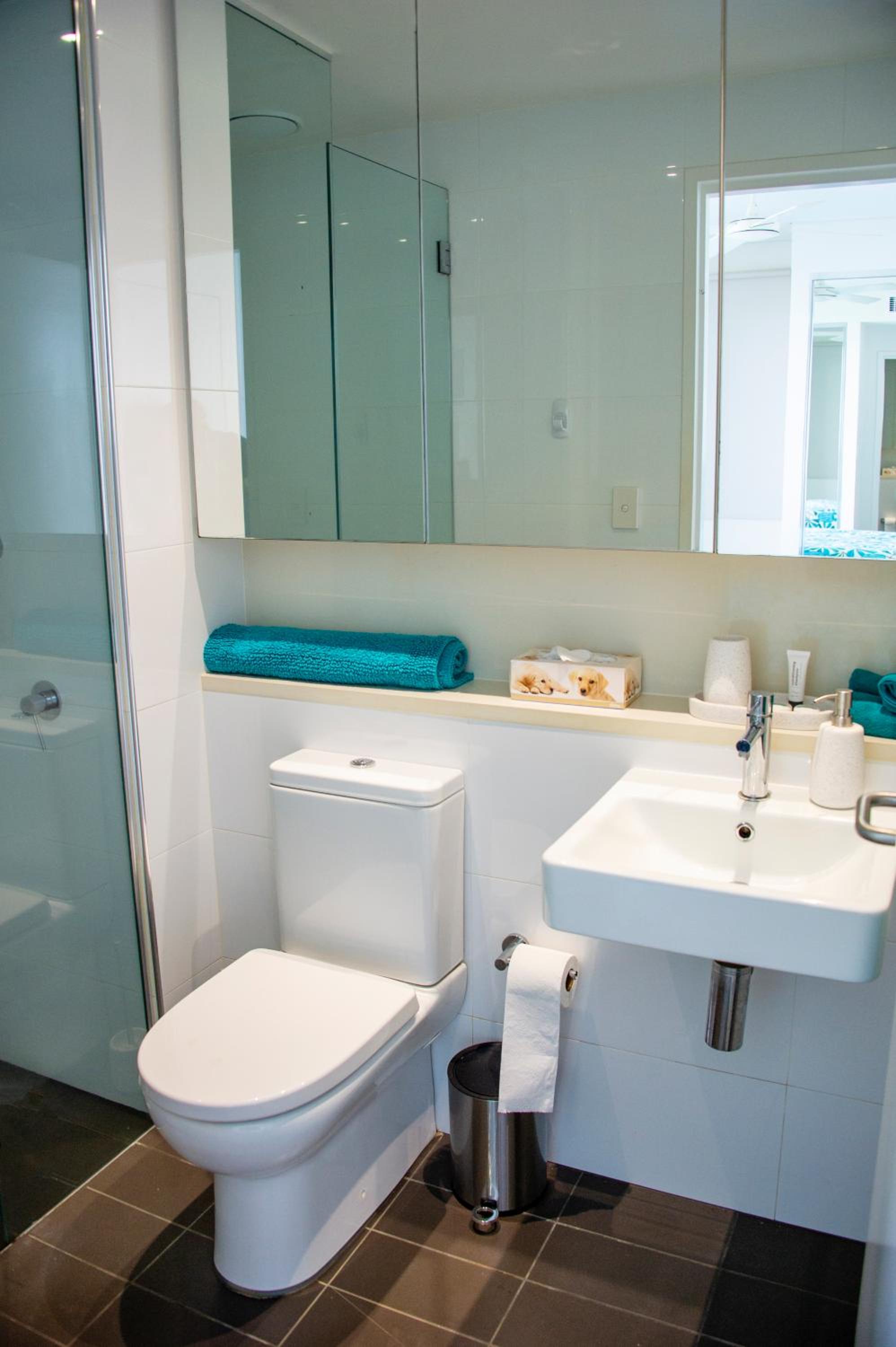 Absolute Waterfront Darwin - 1 Bedroom Apartments Over The Water