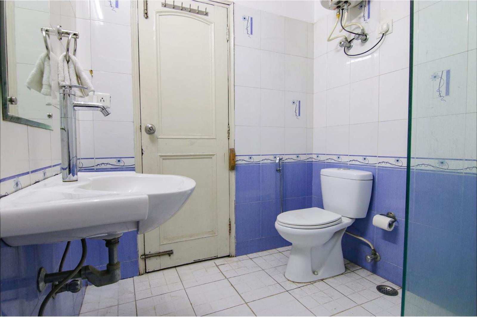 SKS Excel Inn