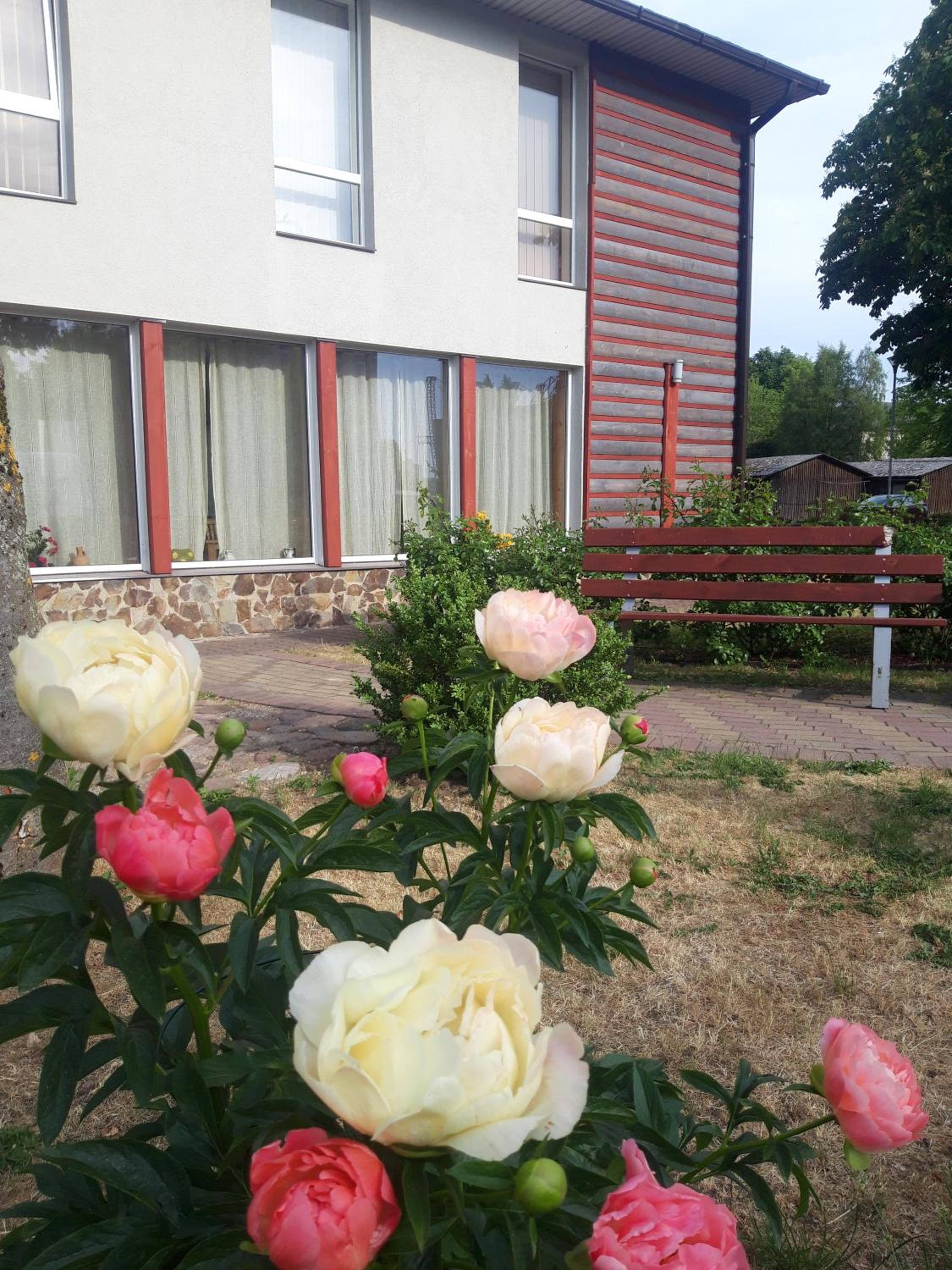 Viesu nams KARPATI