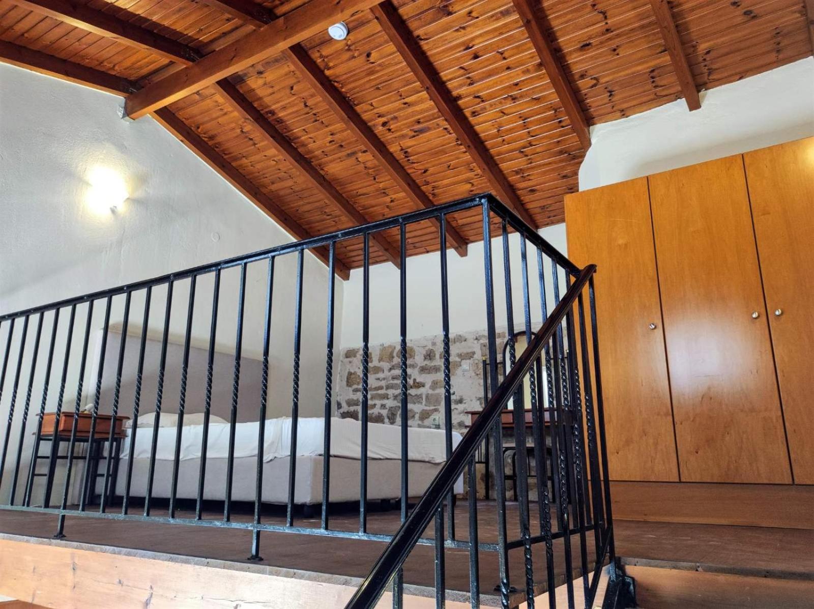 Thalassa Apartments
