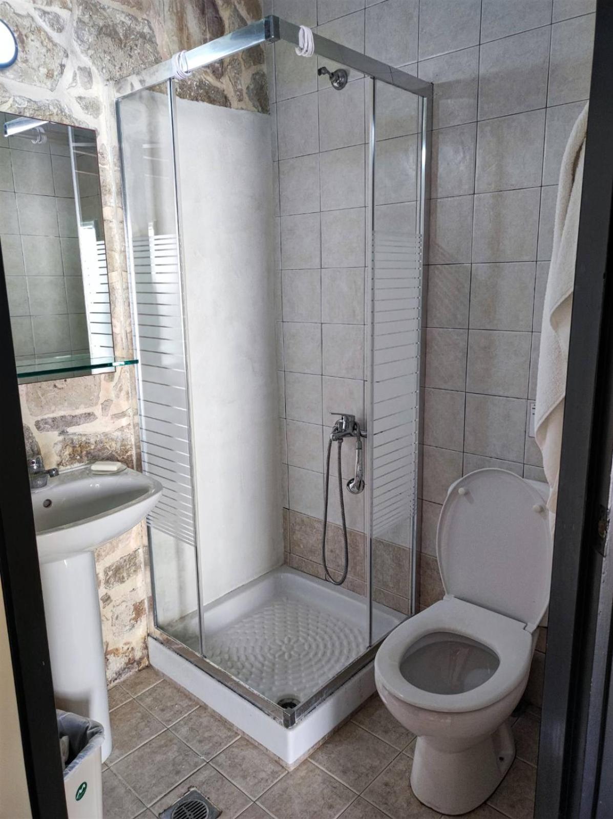 Thalassa Apartments