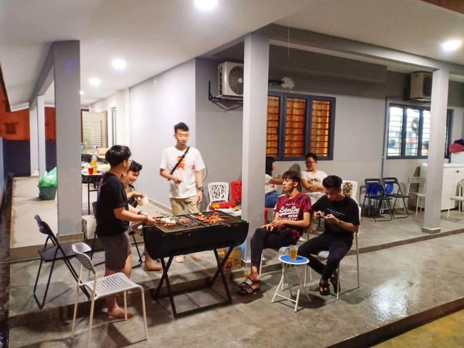 29 Bungalow Event House with 4 Room upto 20pax