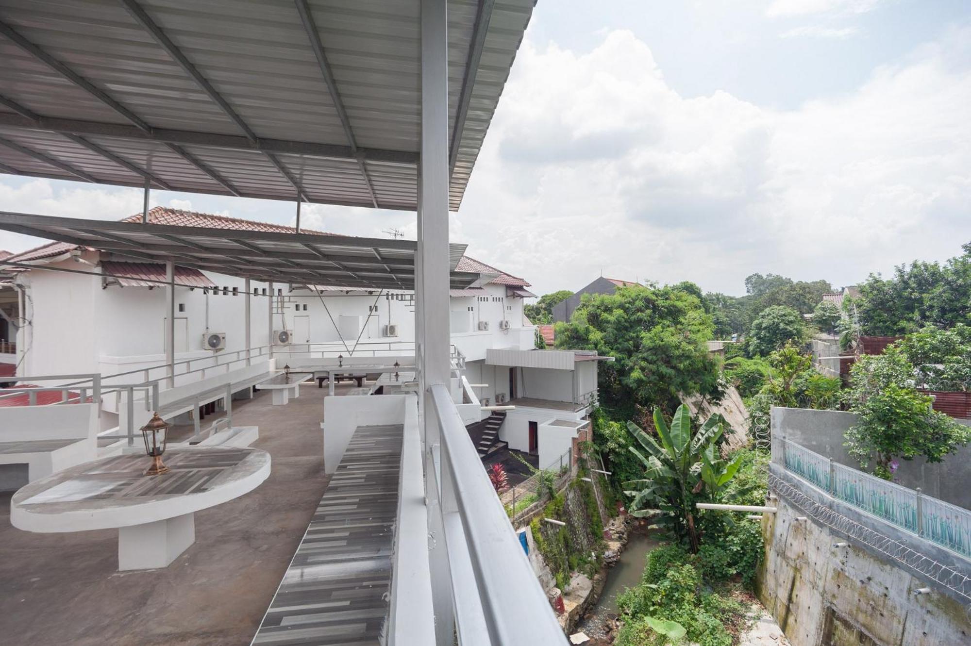 RedDoorz Syariah near Taman Air Mancur Bogor, ボゴール - 20