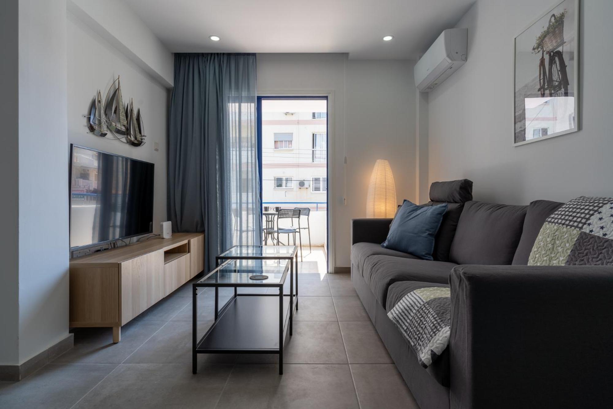 Odyssey - Captivating 2-Bedroom Retreat in Larnaca