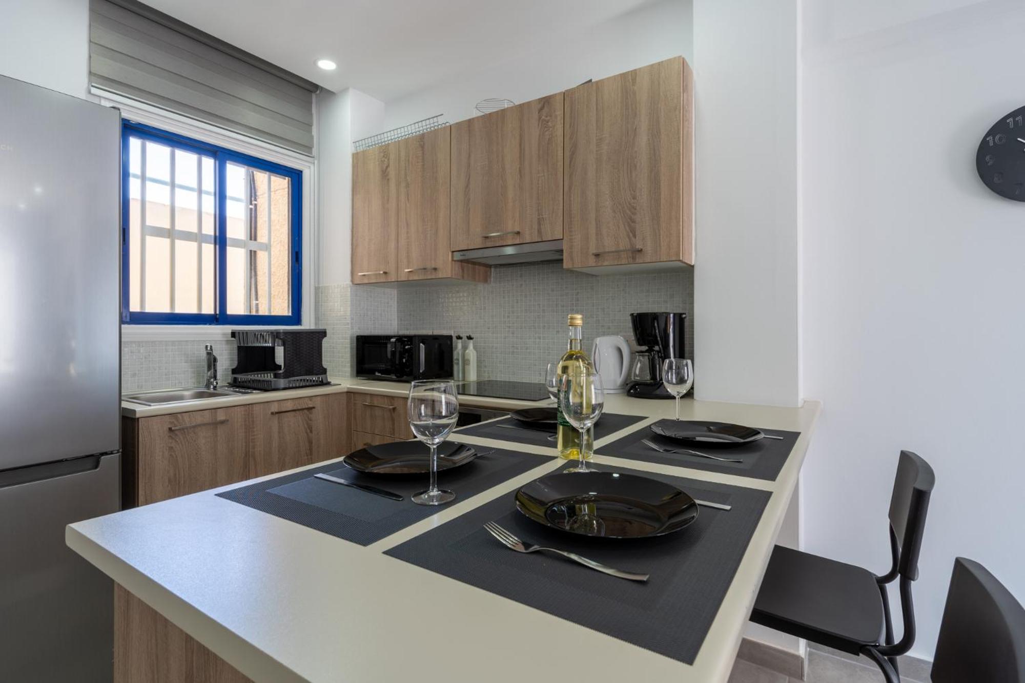 Odyssey - Captivating 2-Bedroom Retreat in Larnaca