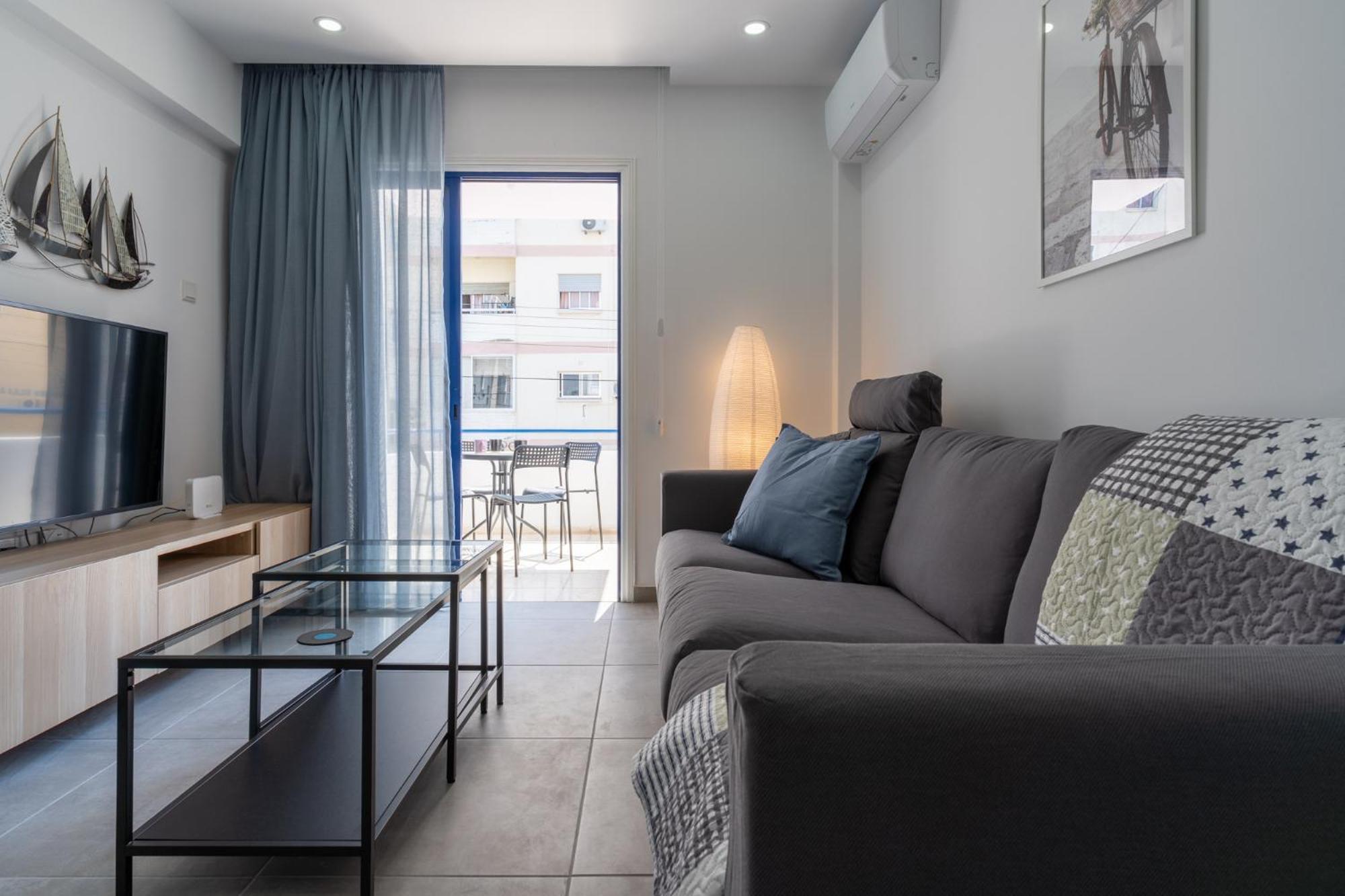 Odyssey - Captivating 2-Bedroom Retreat in Larnaca