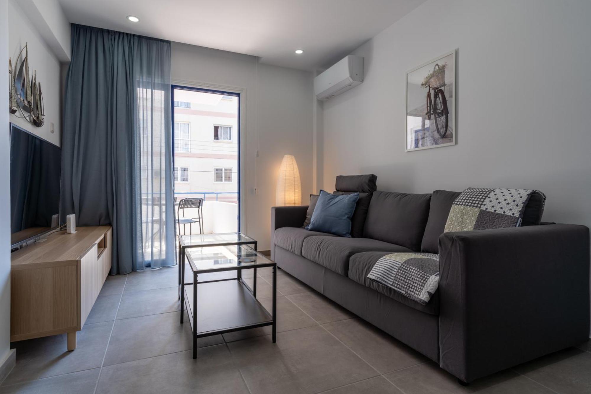 Odyssey - Captivating 2-Bedroom Retreat in Larnaca