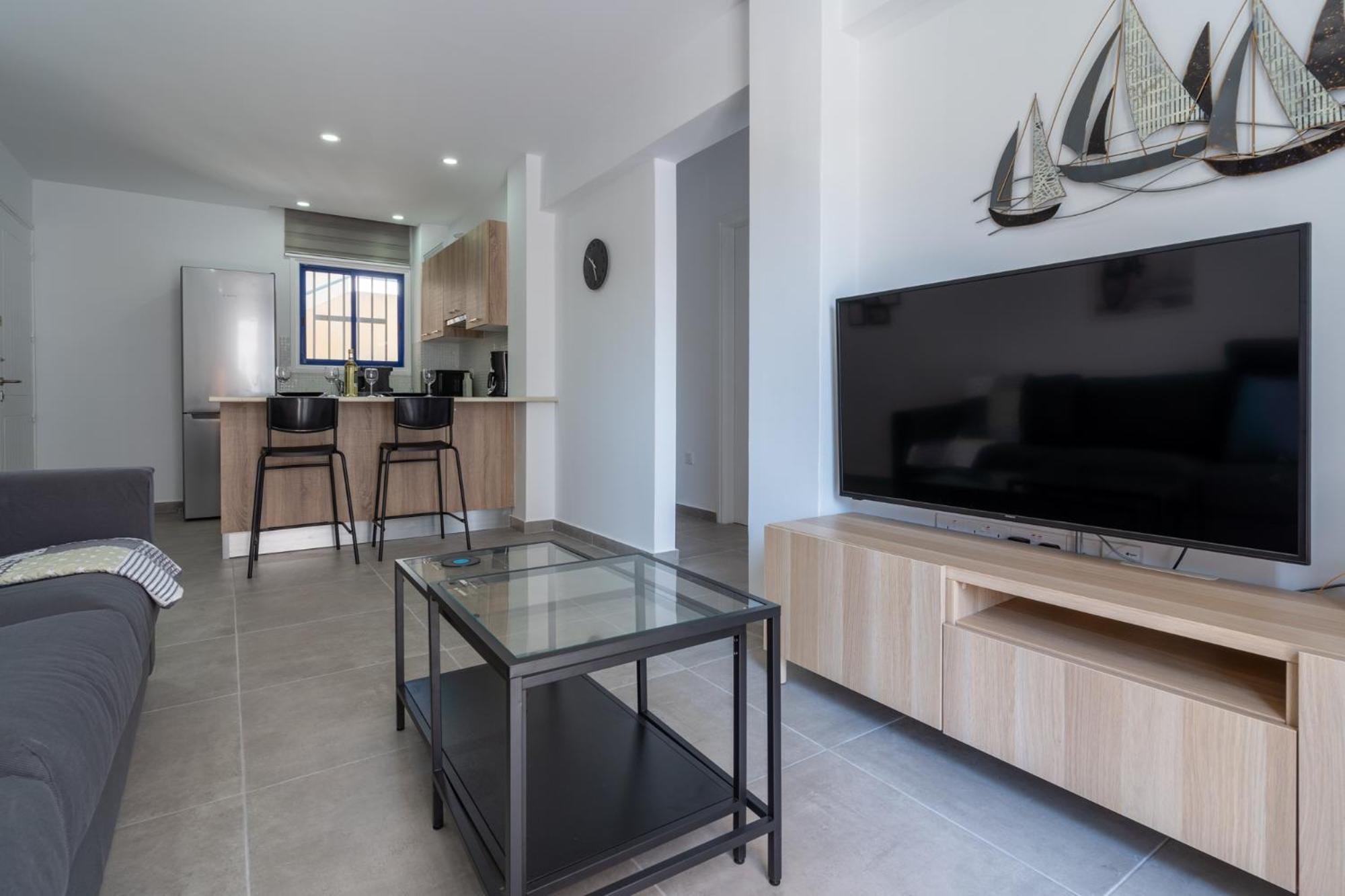 Odyssey - Captivating 2-Bedroom Retreat in Larnaca