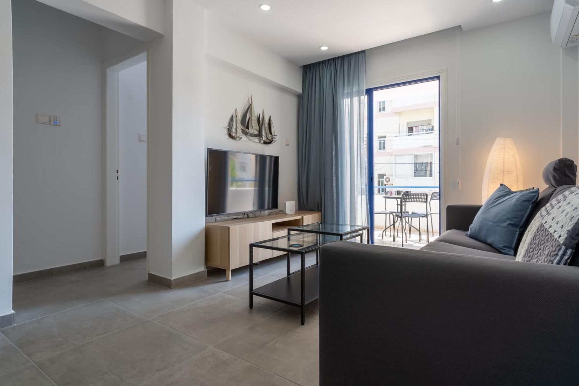 Odyssey - Captivating 2-Bedroom Retreat in Larnaca