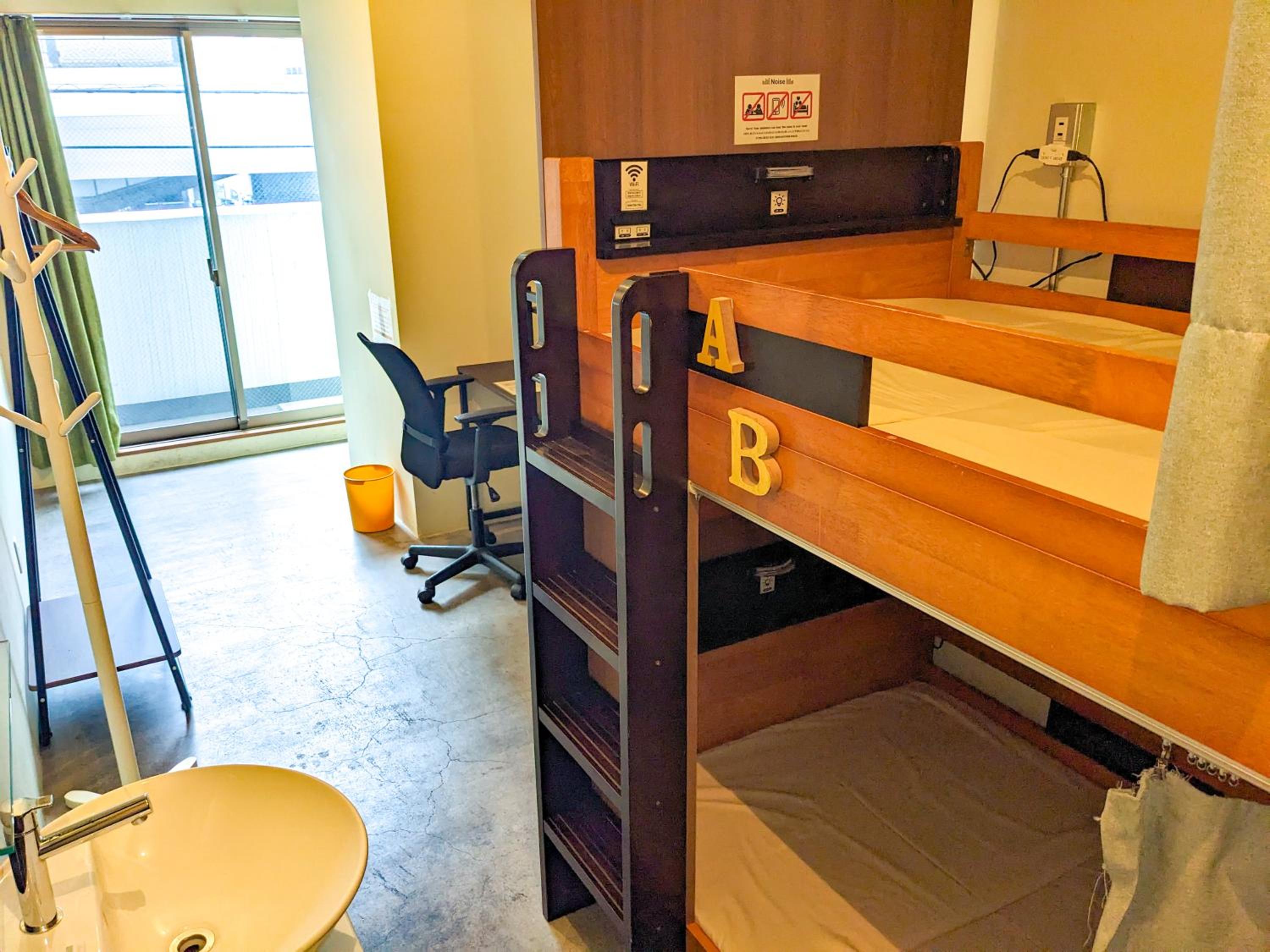 hotel room