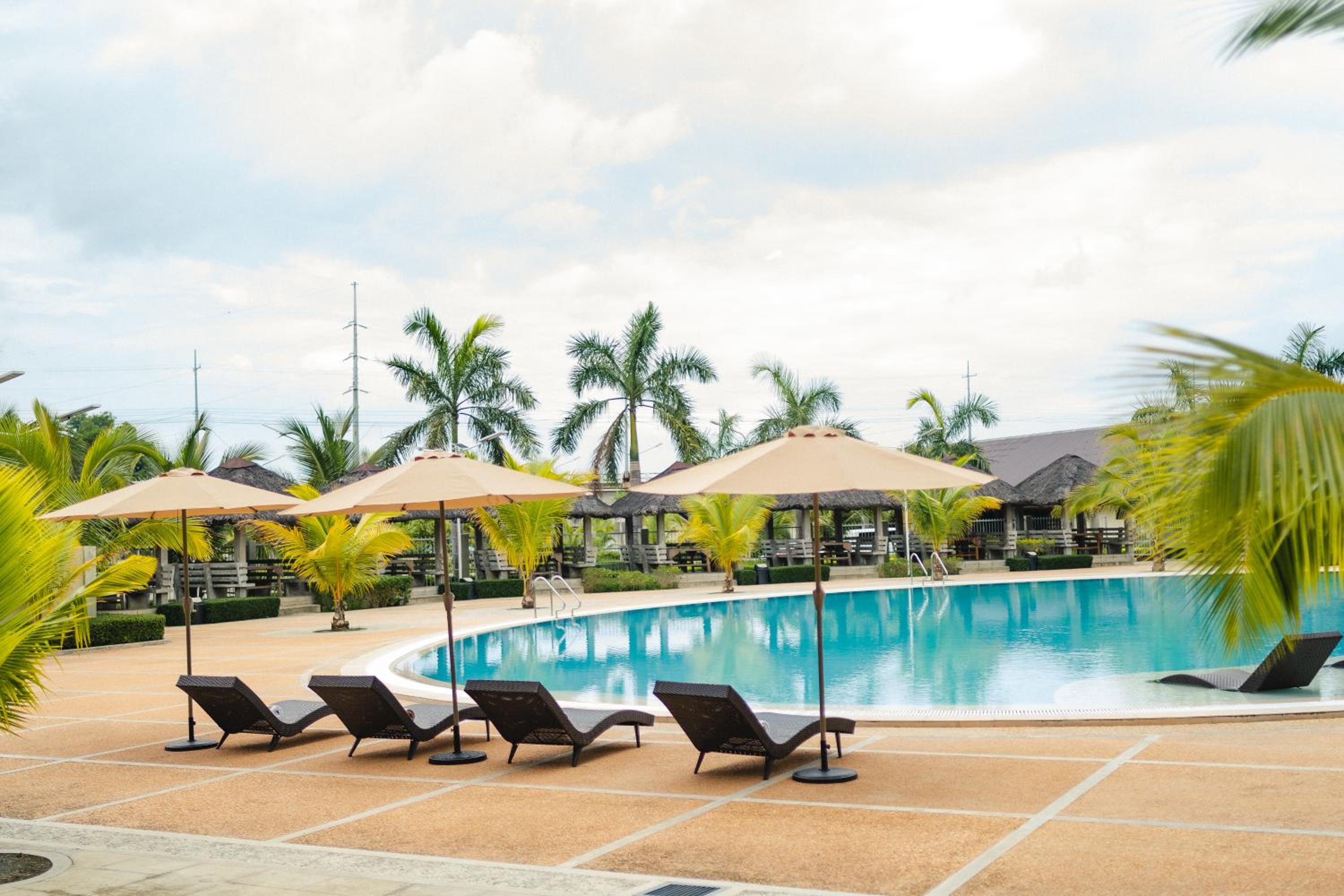 River Palm Hotel and Resort powered by Cocotel