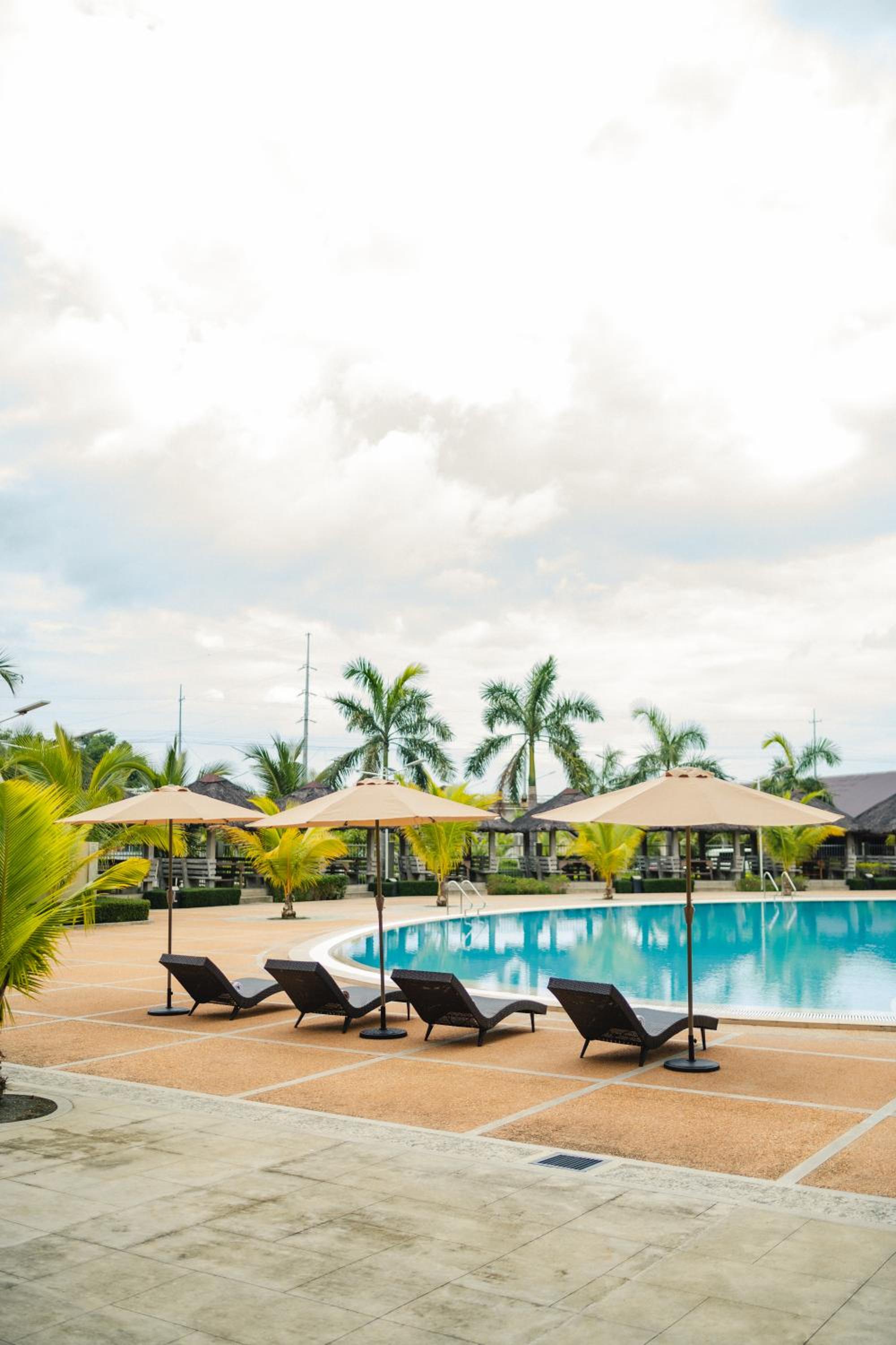 River Palm Hotel and Resort powered by Cocotel