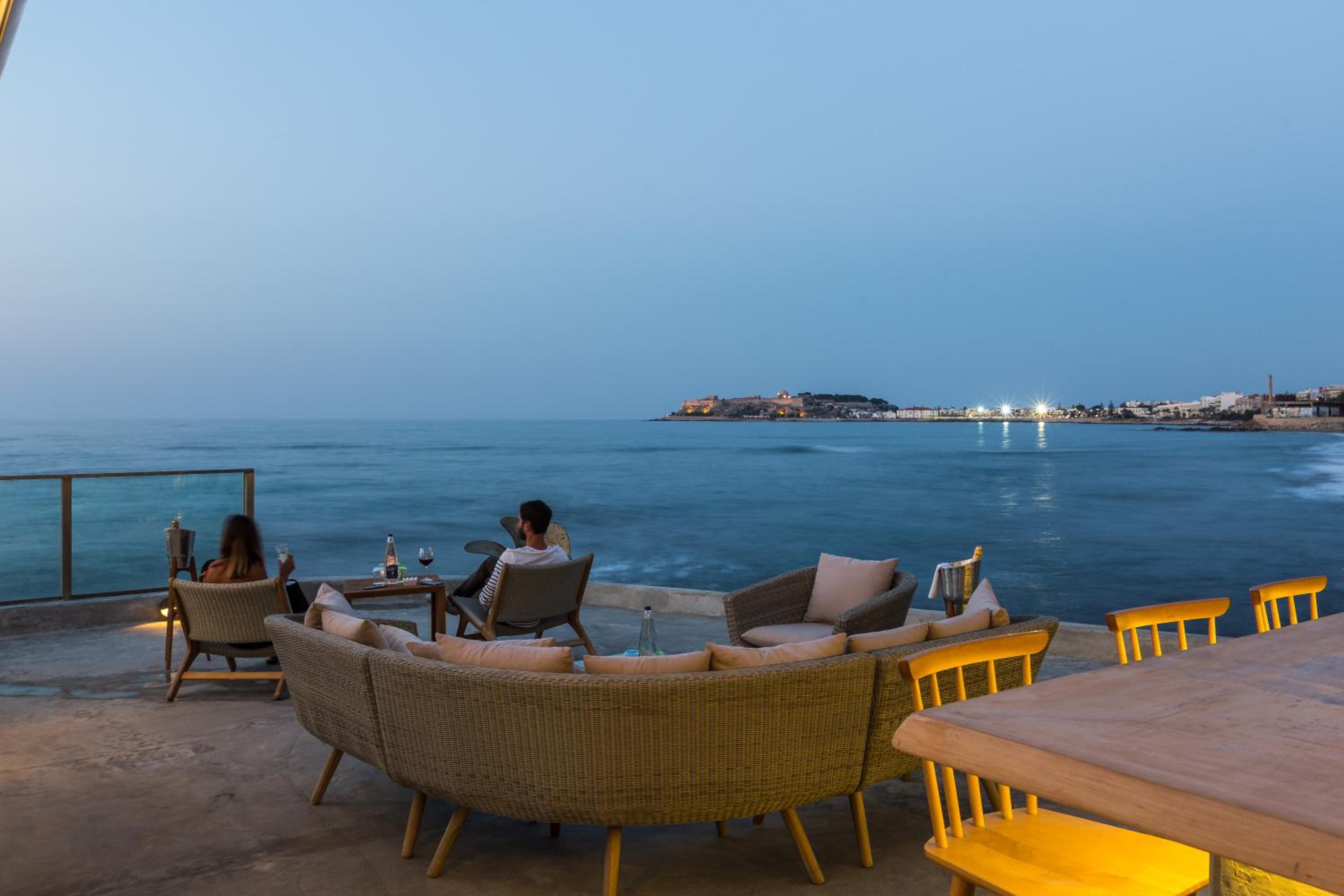 Thalassa Apartments