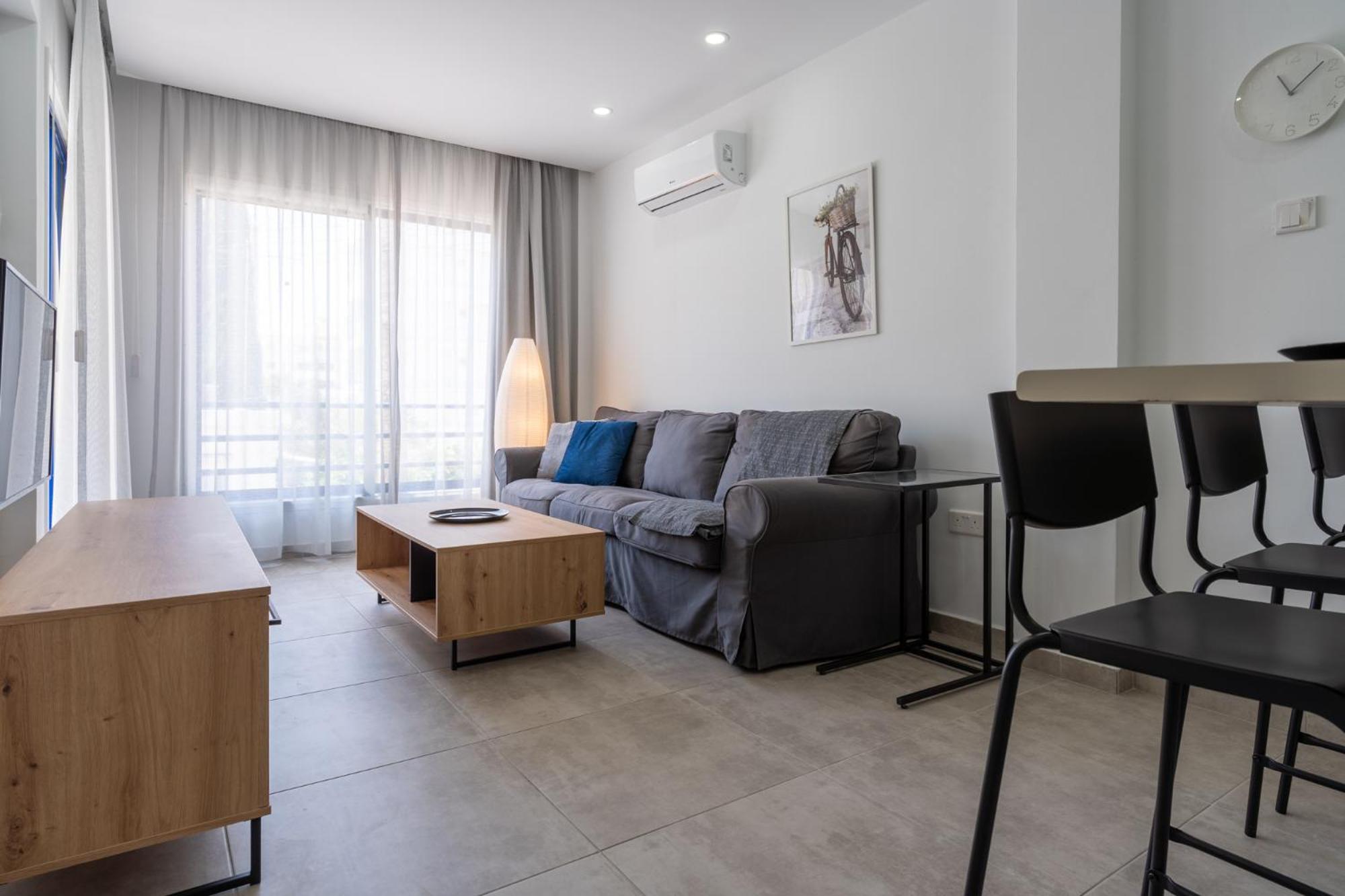A Blissful 1-Bedroom Voyage in Larnaca