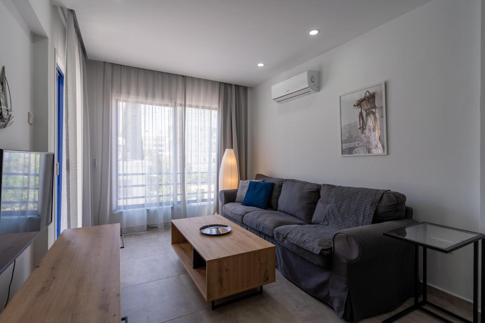 A Blissful 1-Bedroom Voyage in Larnaca