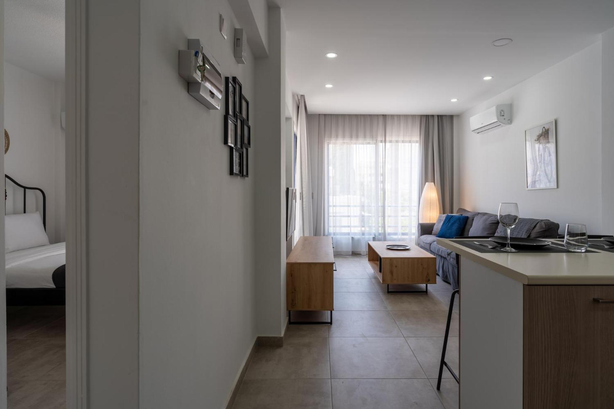 A Blissful 1-Bedroom Voyage in Larnaca