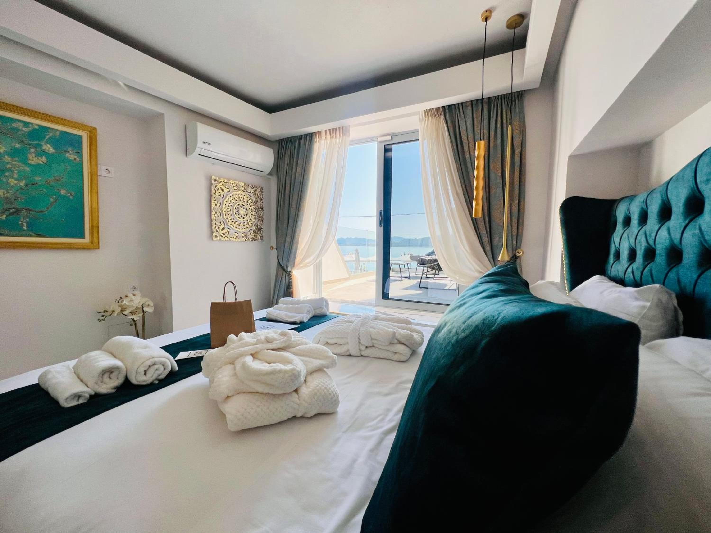 Mare Suites 3