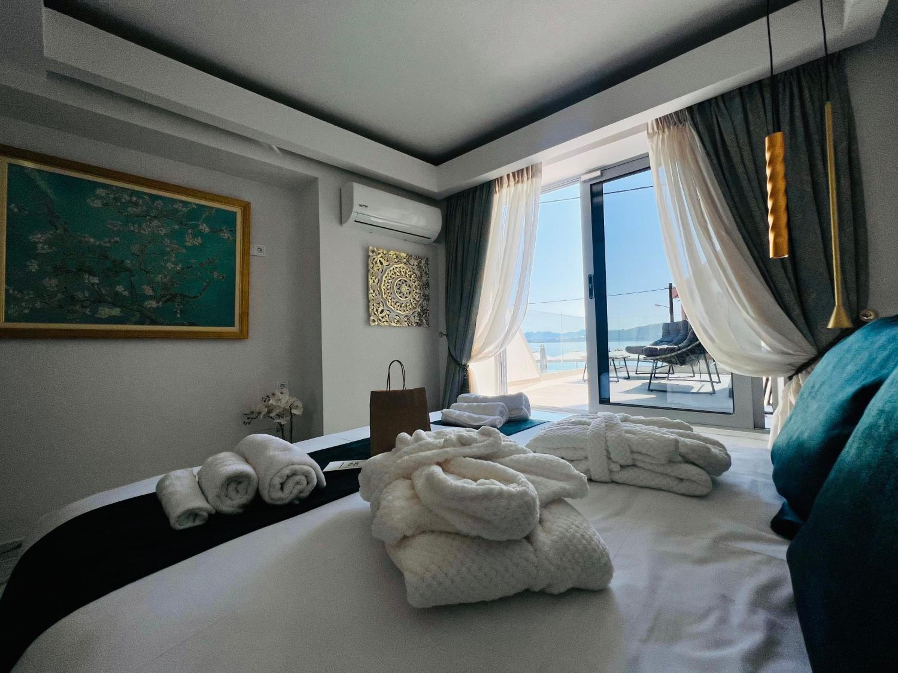 Mare Suites 3