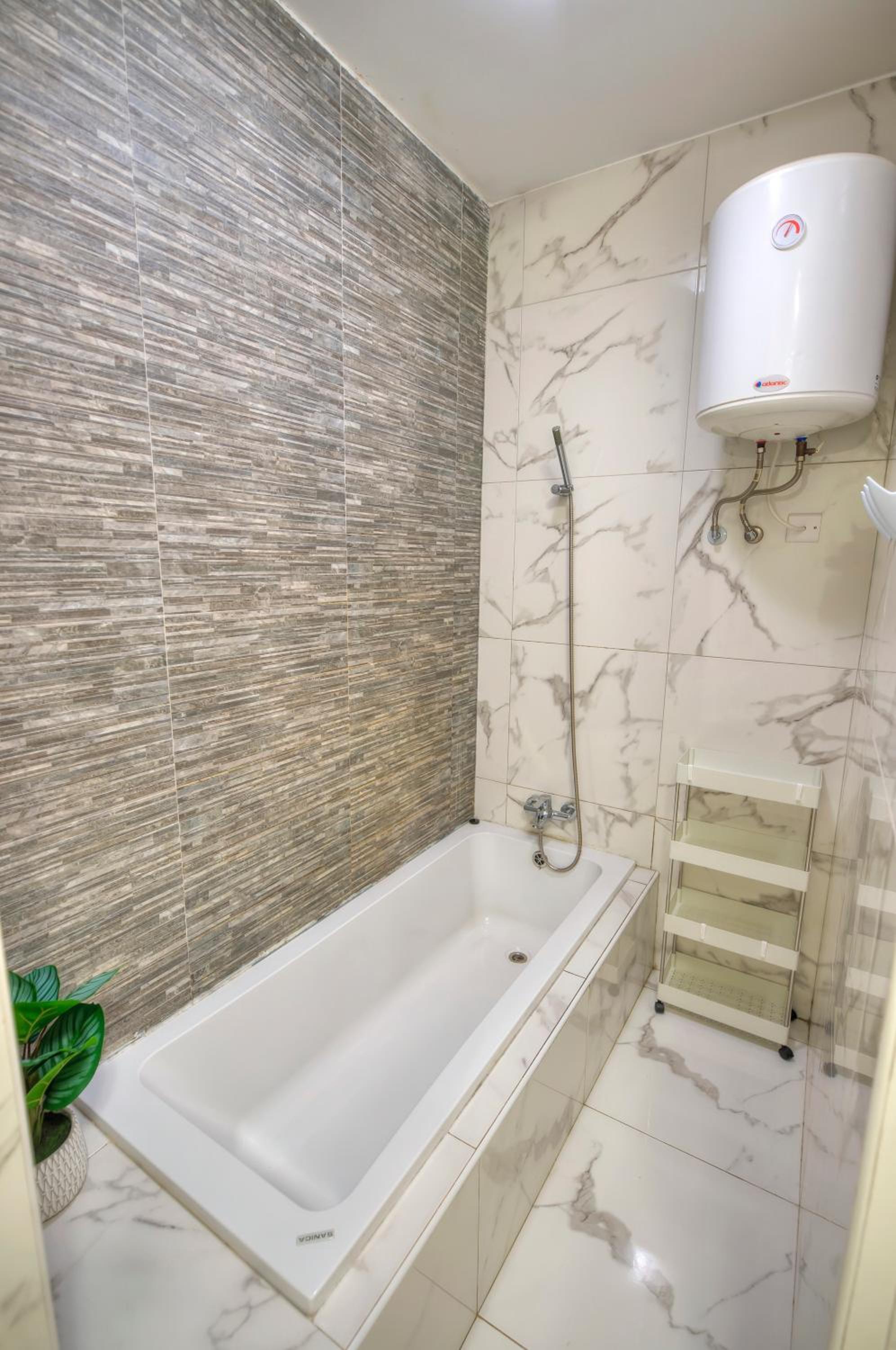 Spacious & modern 3 bedroom near seafront JBOR1-1 view 5