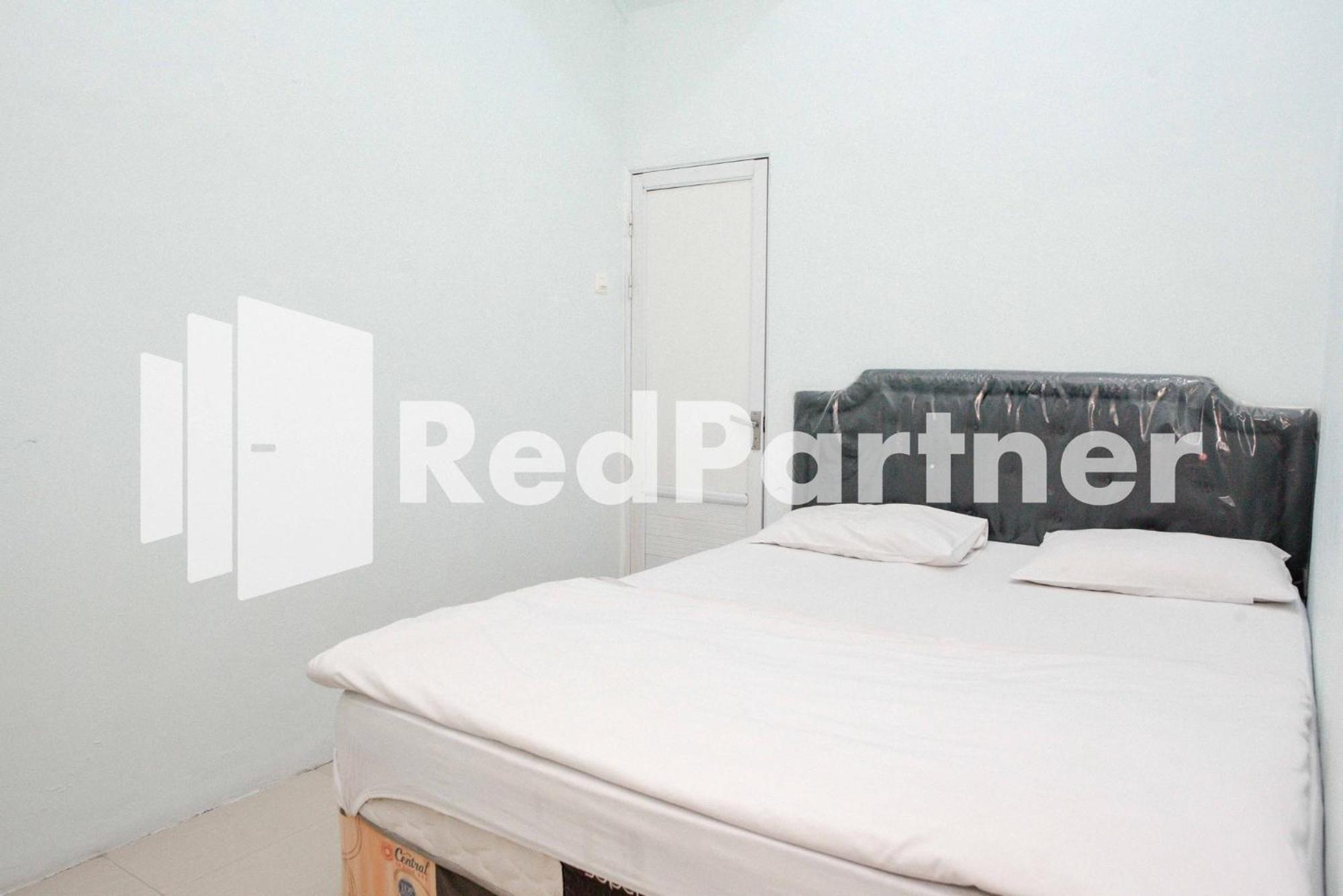 Happy Inn Puspo Mitra RedDoorz, Jomblang - 9