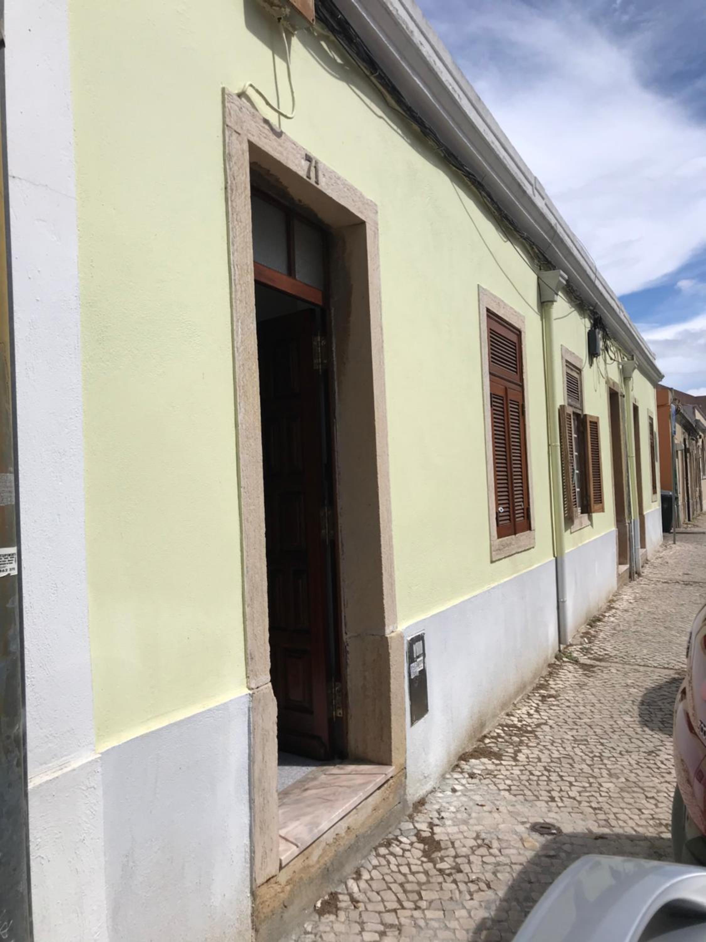 Beato Typical House