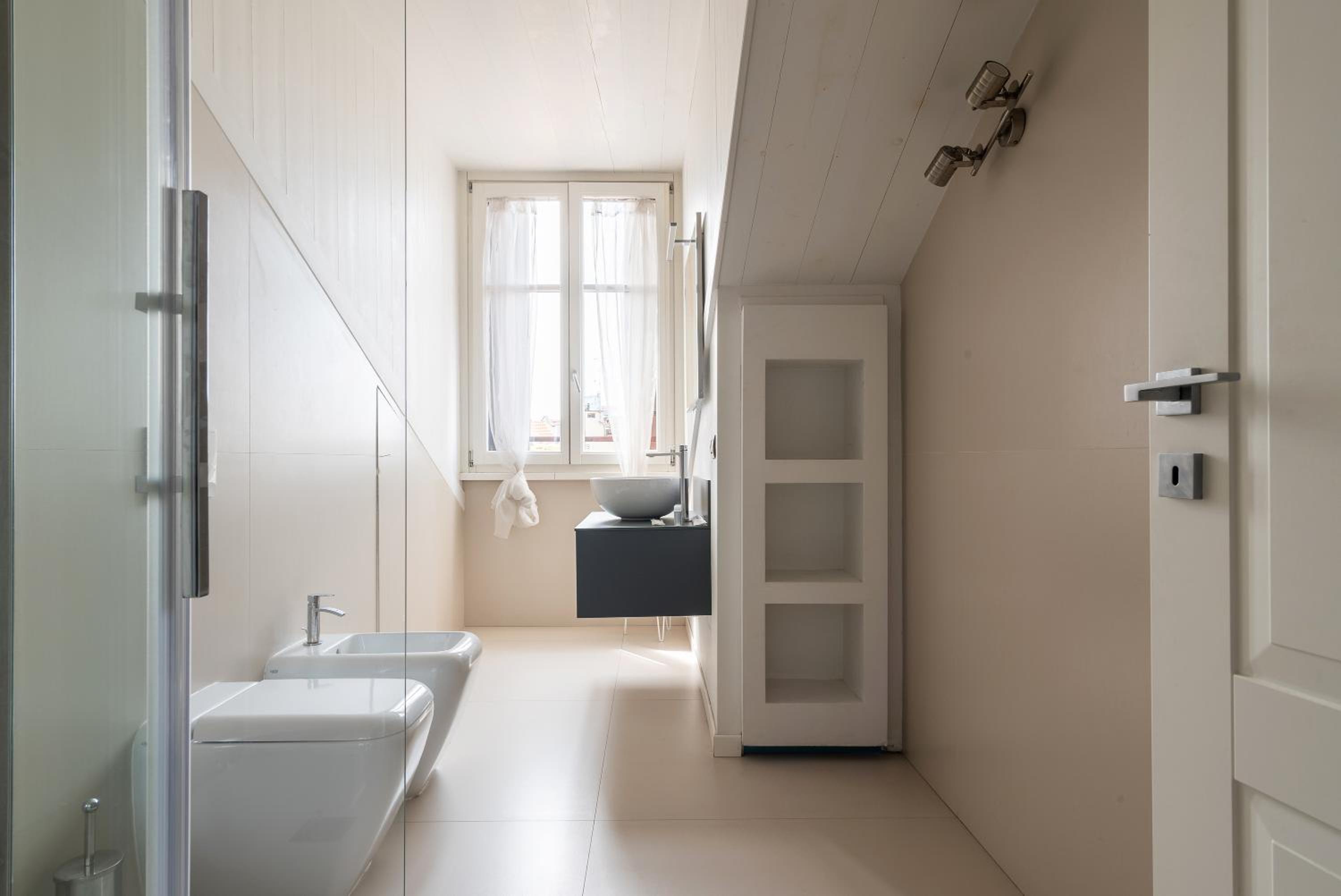easyhomes - Brera Luxury Suites