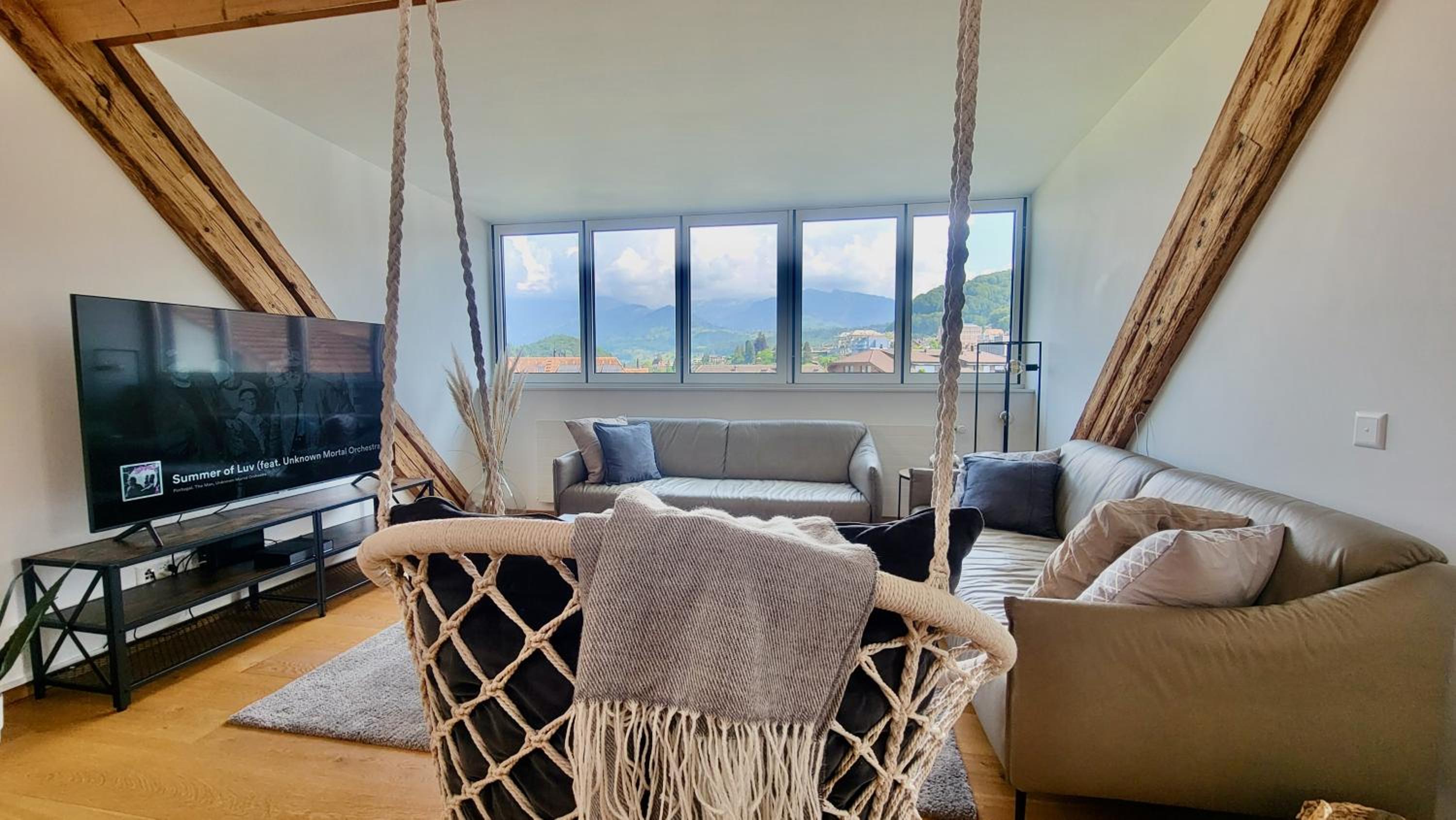 Niesen Loft