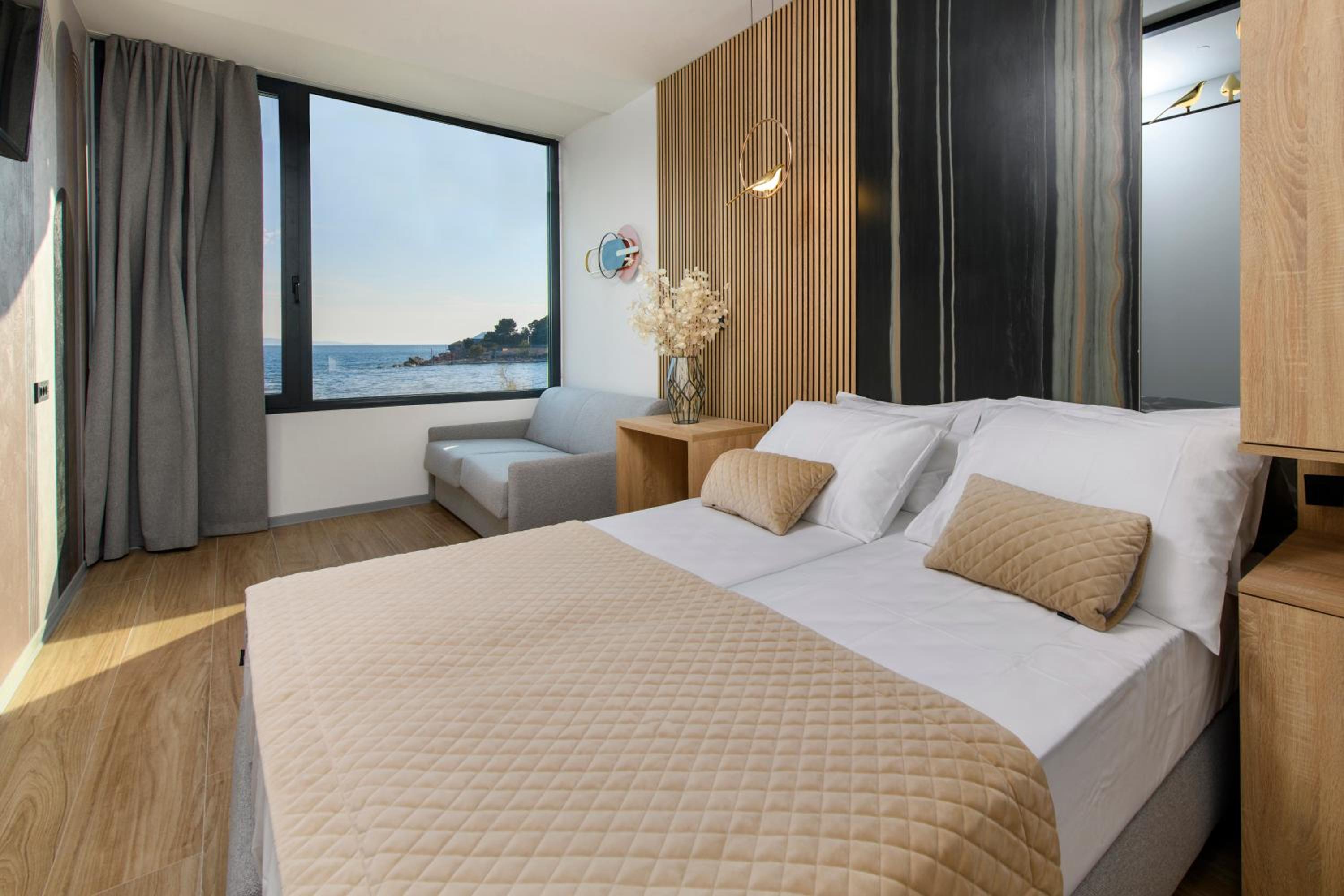 Via Mare Luxury Rooms photo 3