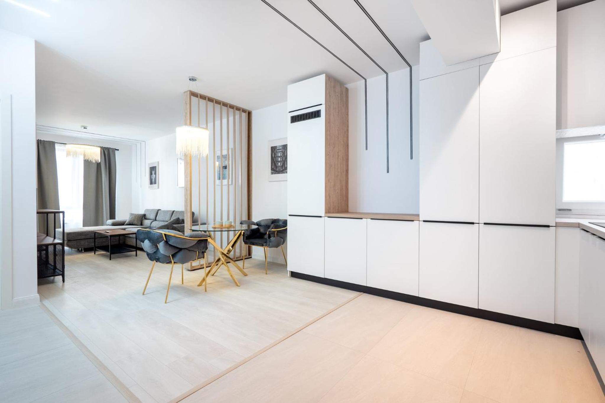 ViaPipera Apartments - Modern Stay on Pipera Blvd view 3