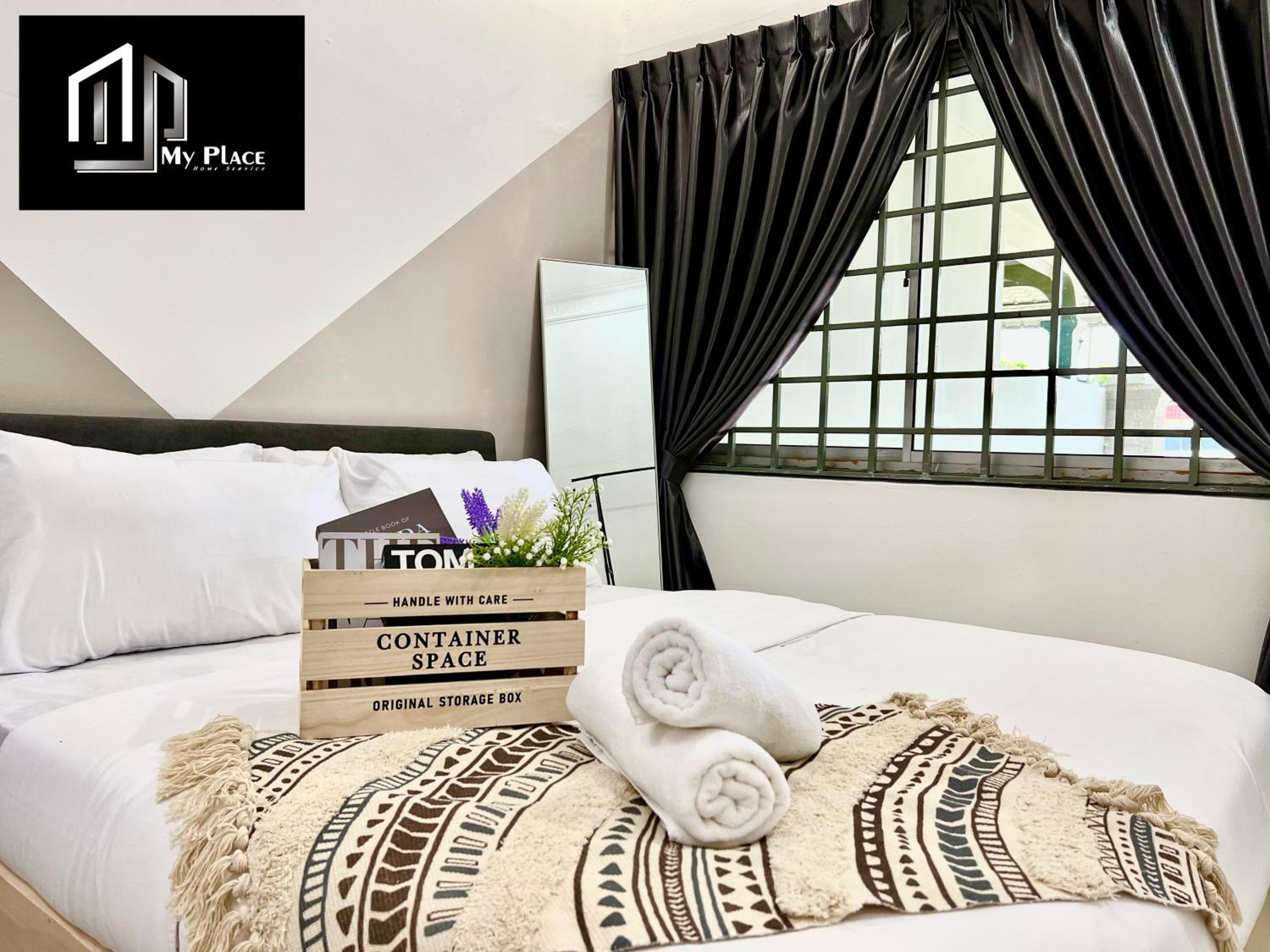 3 bedroom landed beside Jonker Taman Kota Laksamana 164B by Myplace photo 6