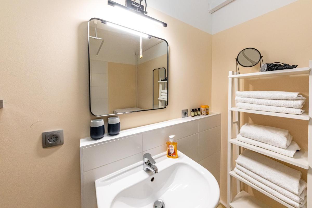 Vienna Apartment 1010