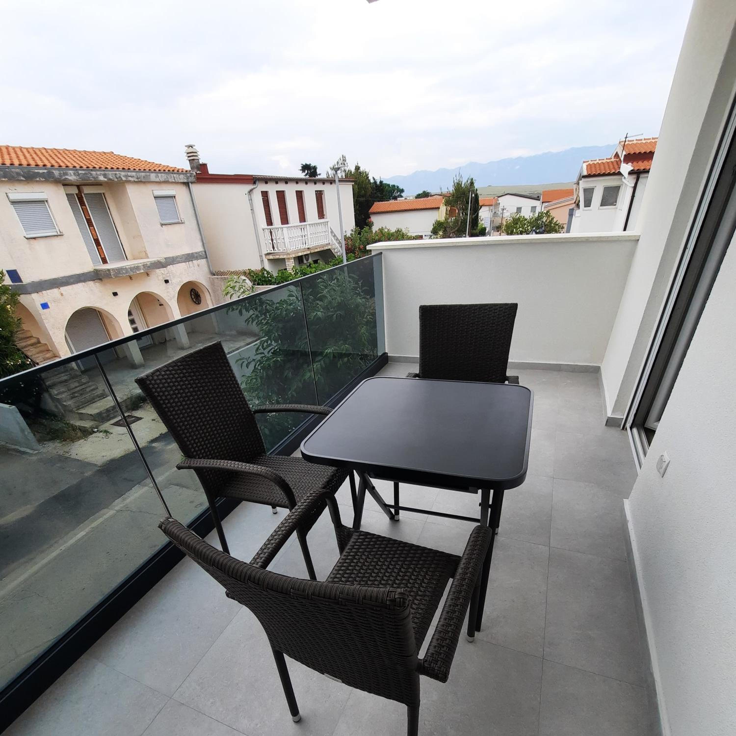 Apartments Matkovic view 2