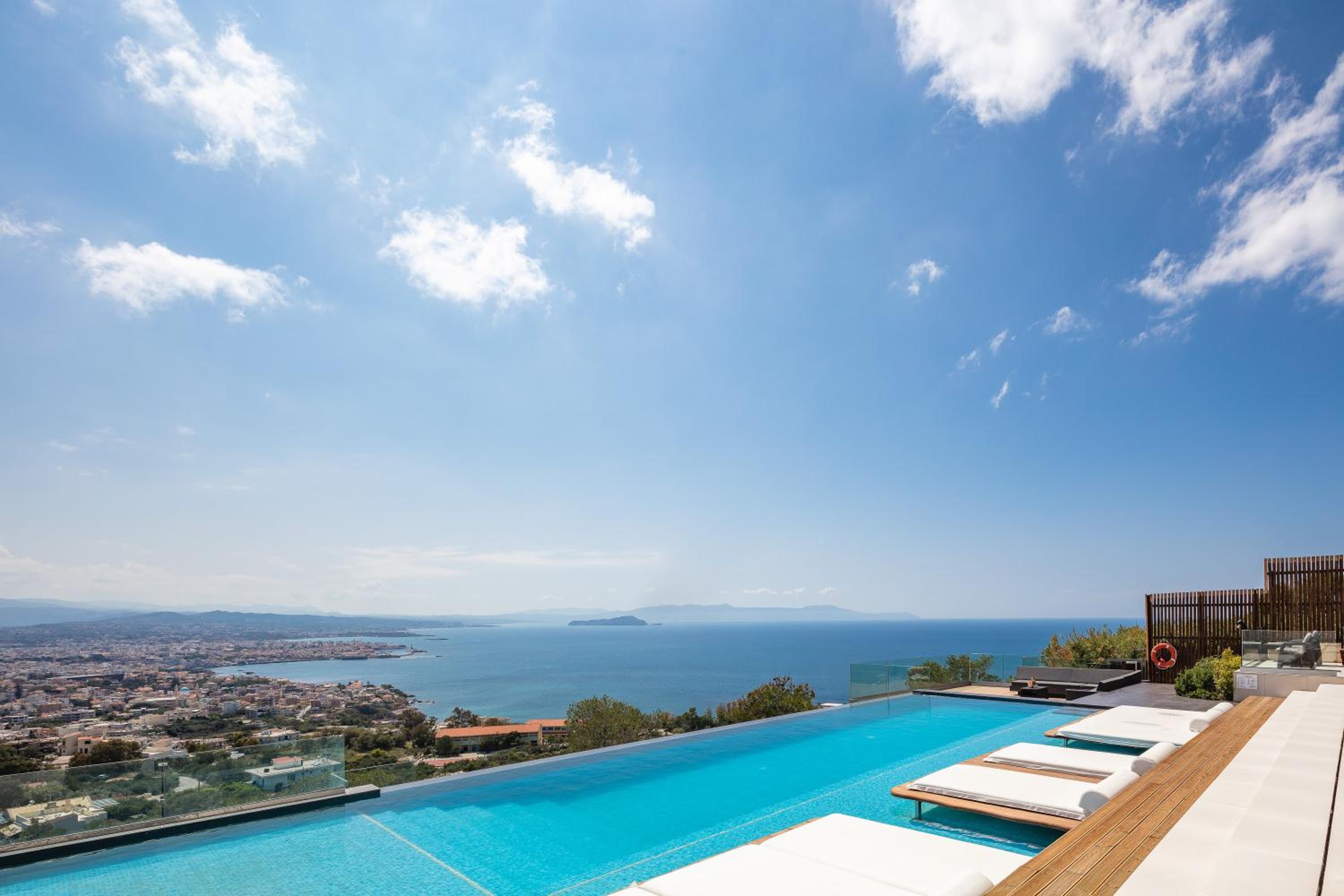 Regal Residence view 5