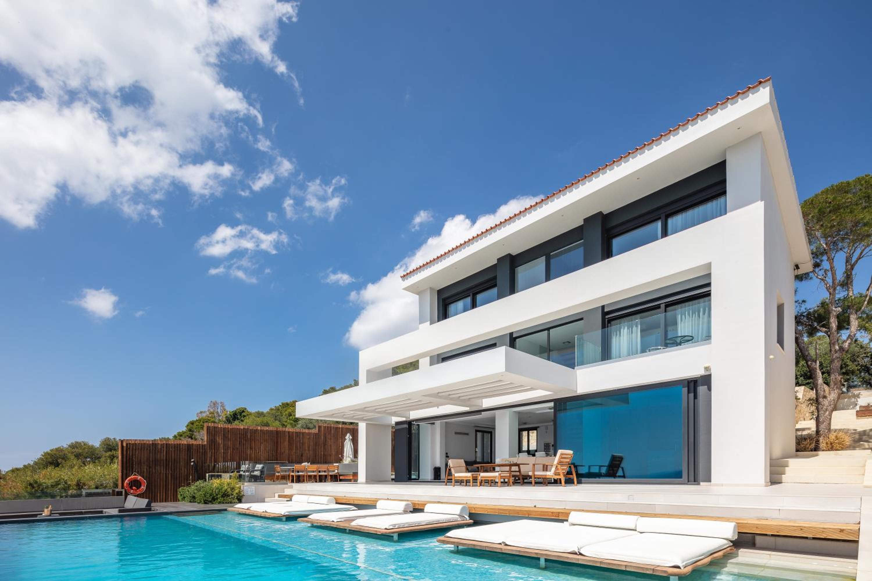 Regal Residence view 4