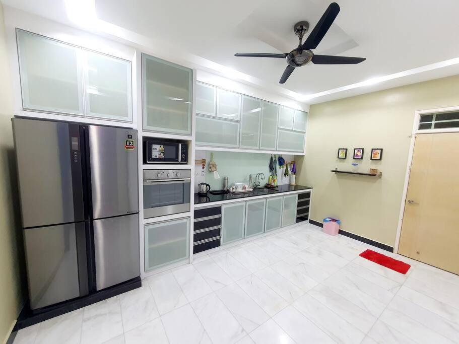 GARDEN COZY2STOREY HOME 4ROOM 10PAX@NEAR ALMAJUSCO photo 6