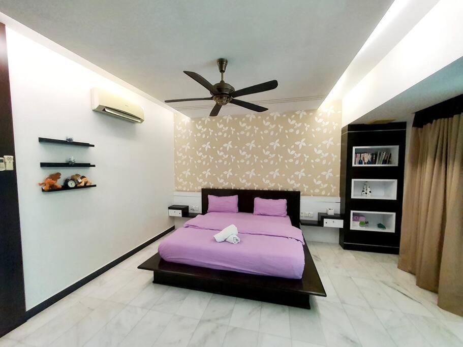 GARDEN COZY2STOREY HOME 4ROOM 10PAX@NEAR ALMAJUSCO photo 8