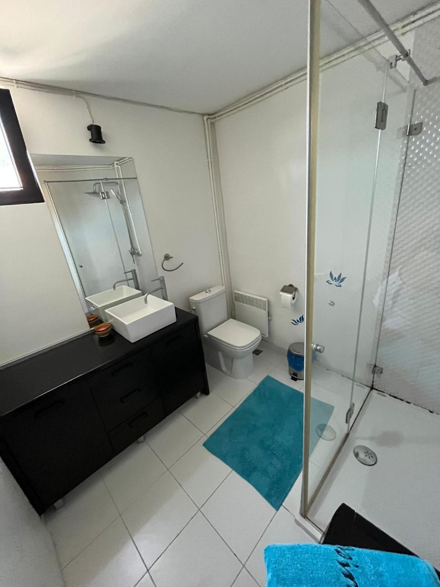 Floating Zen House view 5