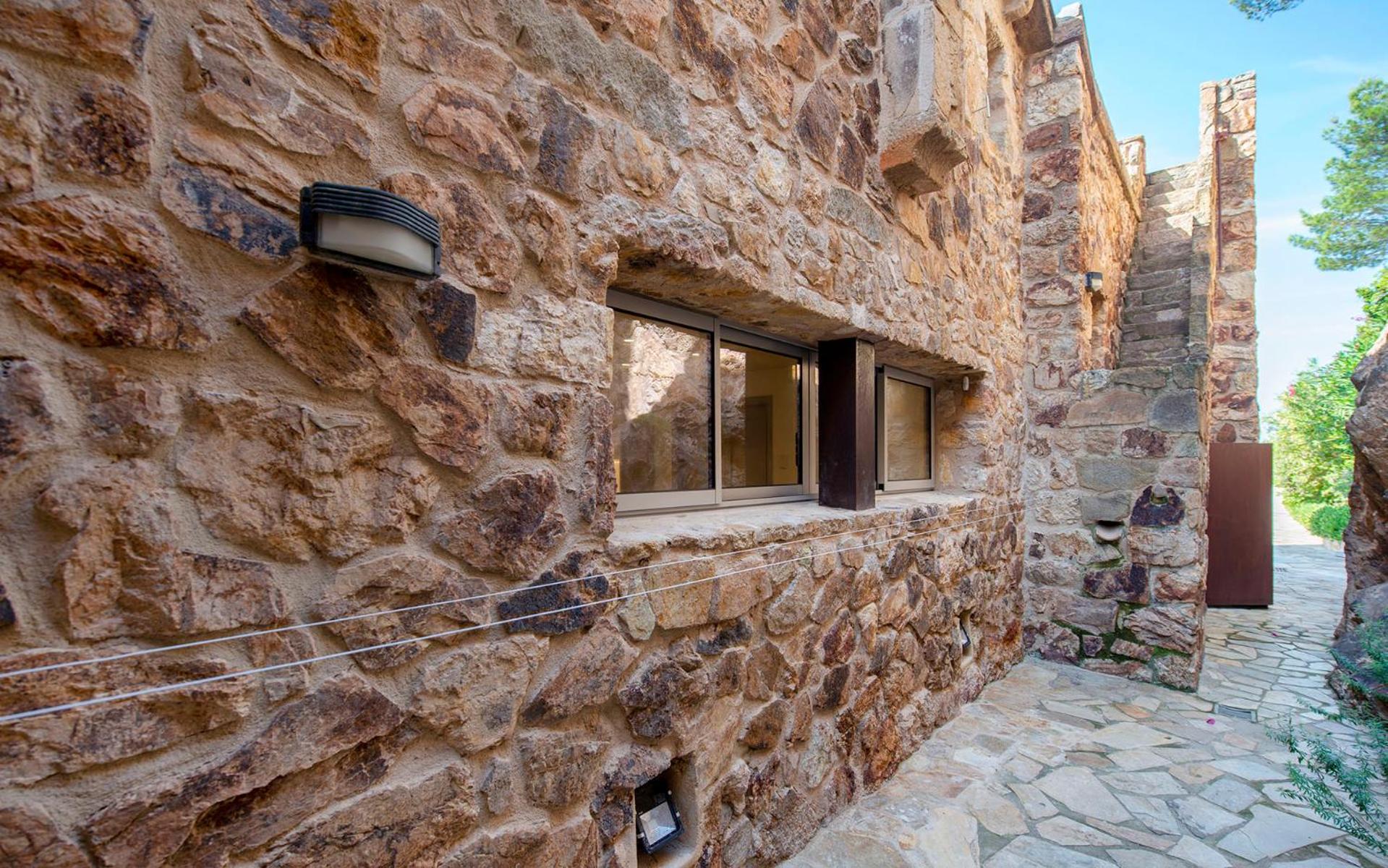 Luxury Villa Tossa de Mar – Frente al Mar