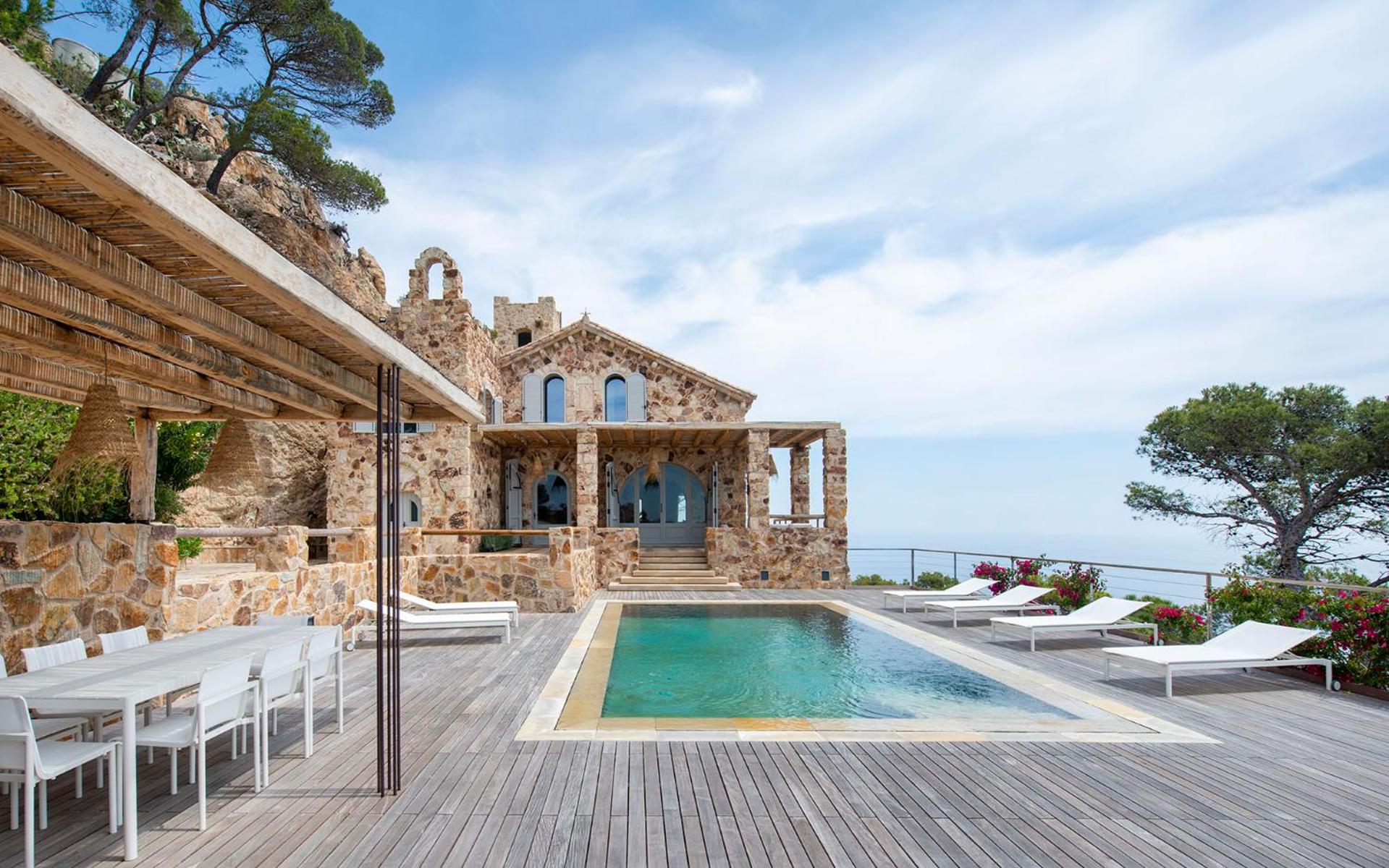Luxury Villa Tossa de Mar – Frente al Mar