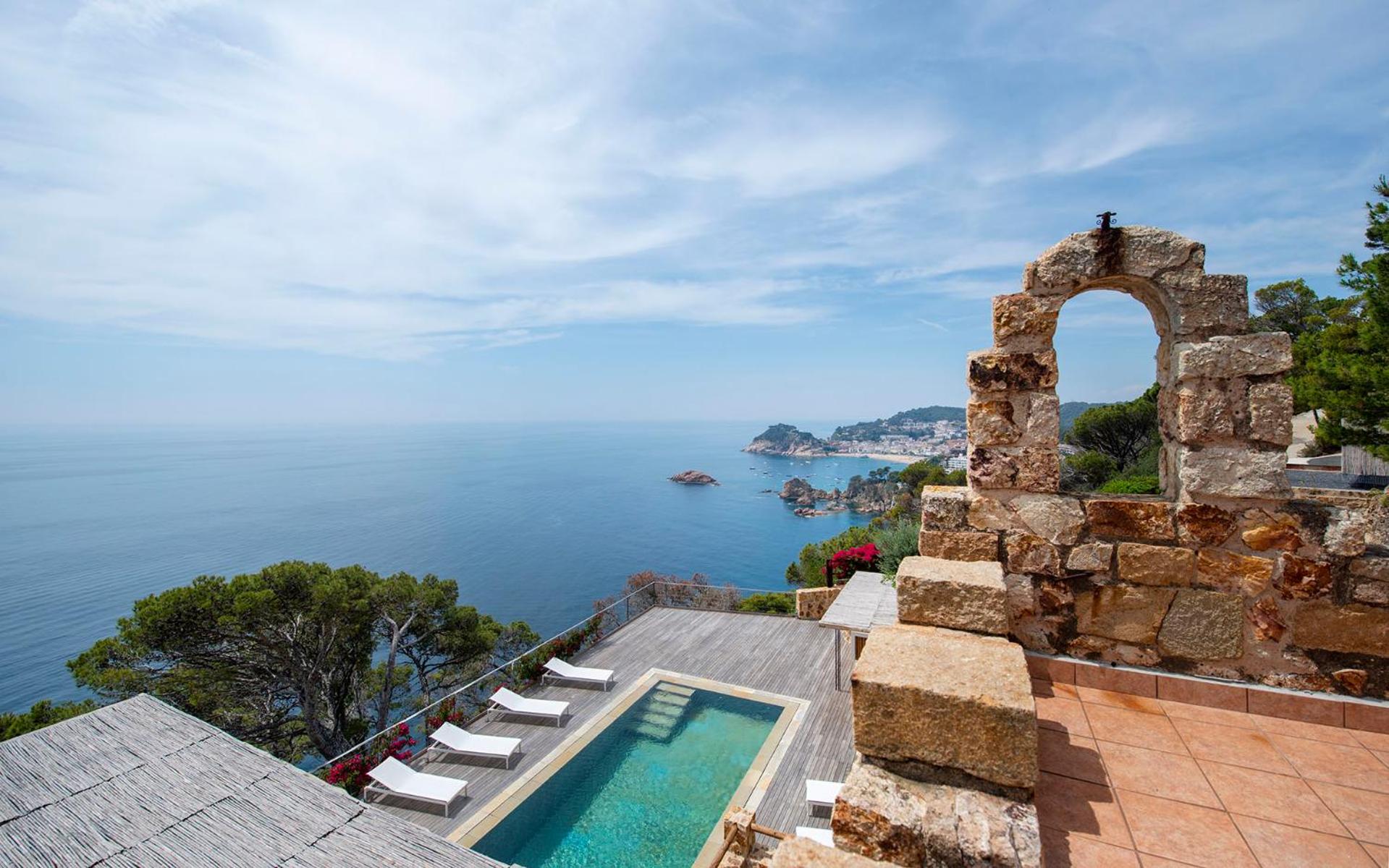 Luxury Villa Tossa de Mar – Frente al Mar