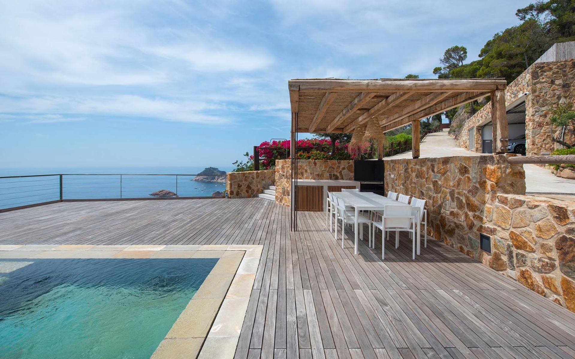Luxury Villa Tossa de Mar – Frente al Mar