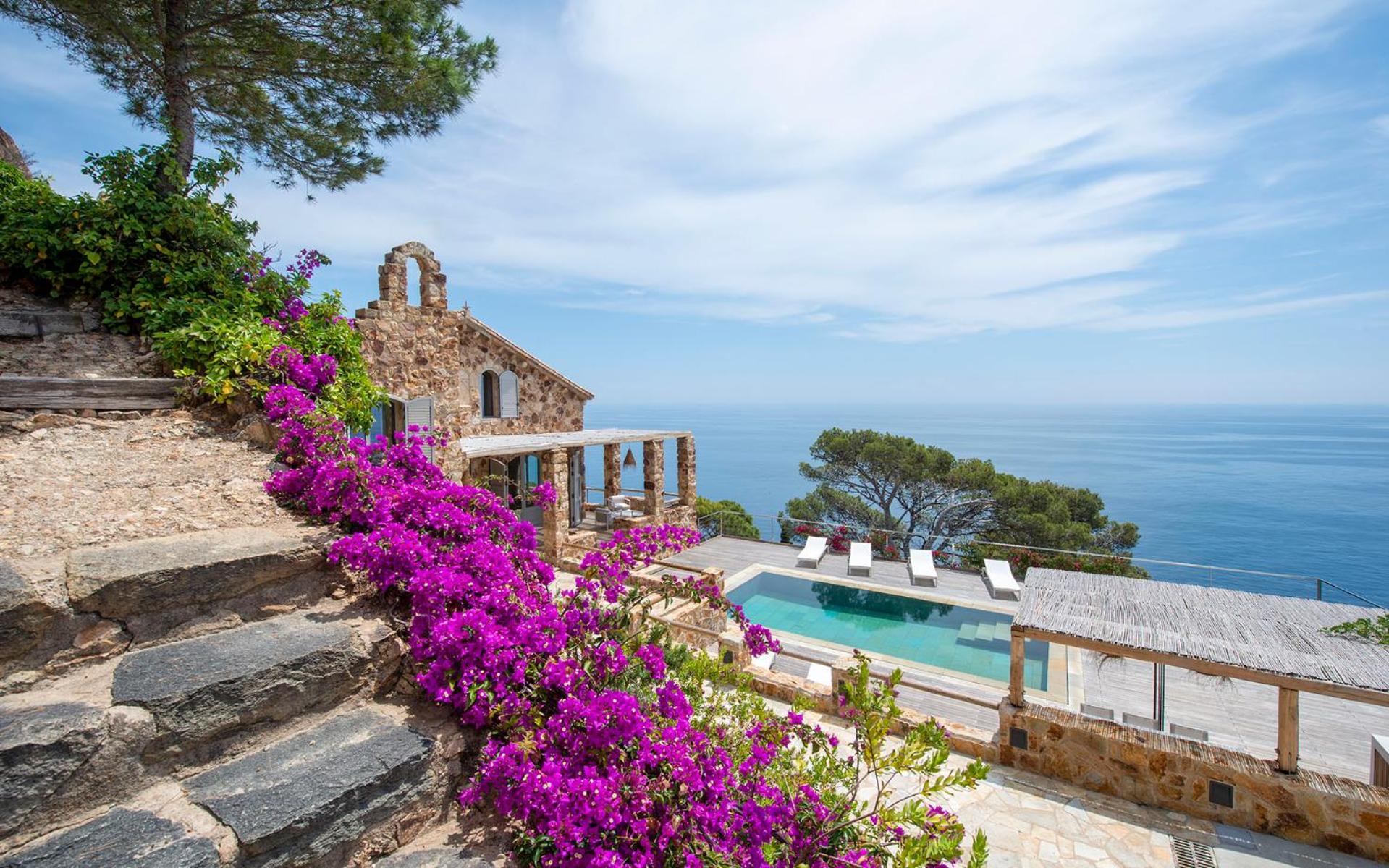 Luxury Villa Tossa de Mar – Frente al Mar