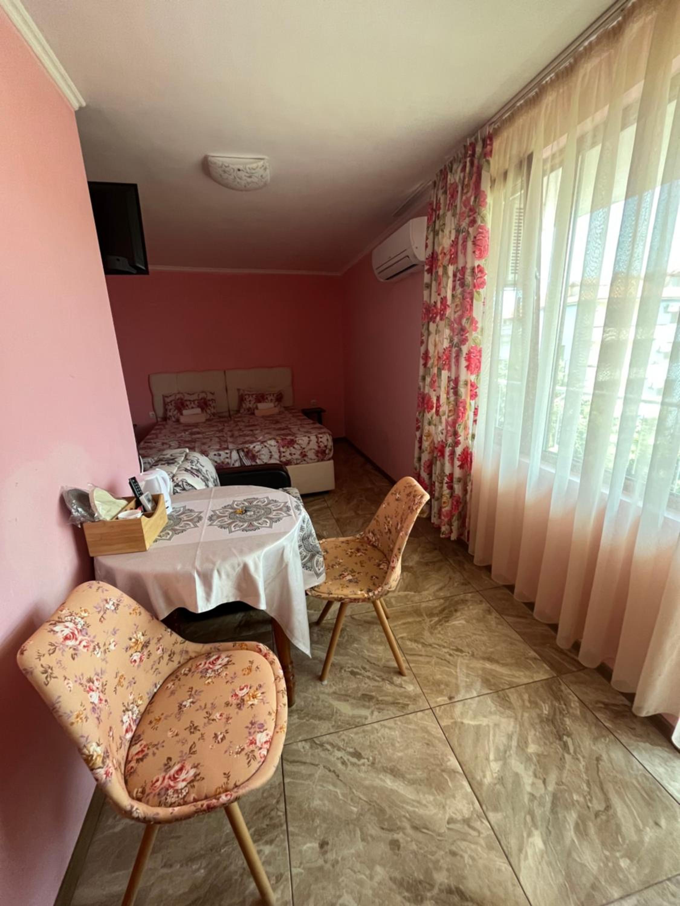 Daniel Guest House