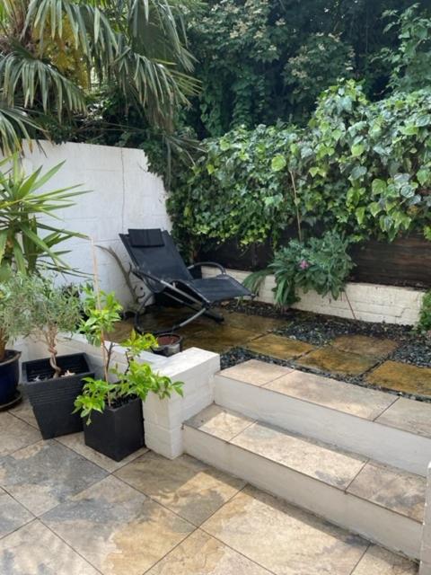 JOIVY Cozy 1 bed flat with garden in North Kensington