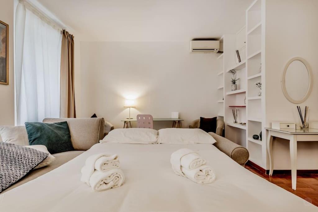 Casa del Borgo Elegant apartment 200 m from the Vatican 8/pax