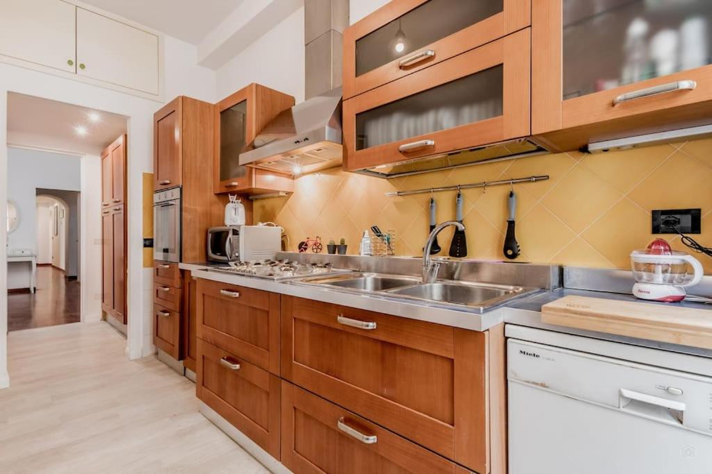 Casa del Borgo Elegant apartment 200 m from the Vatican 8/pax