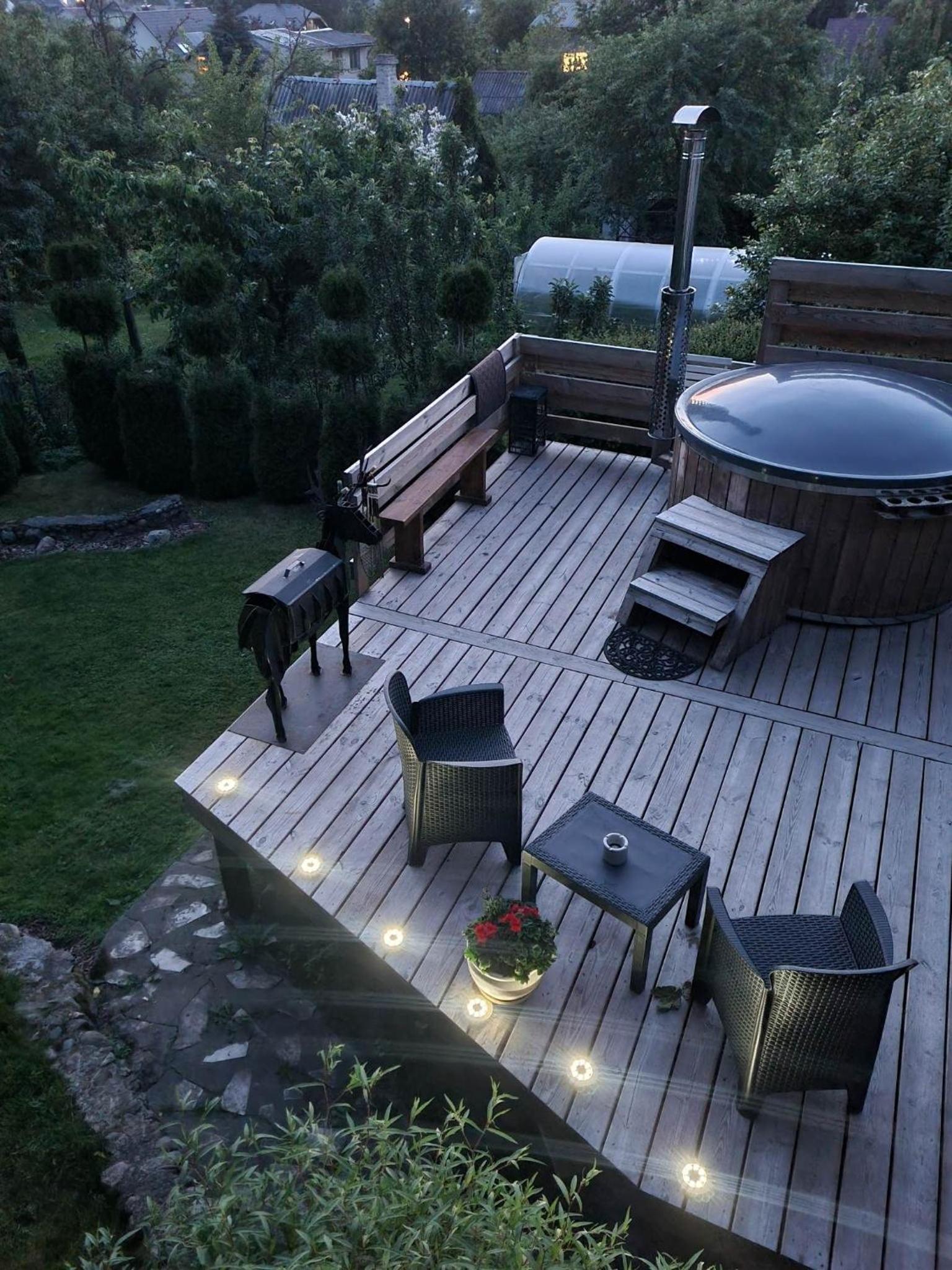 Photo 12
