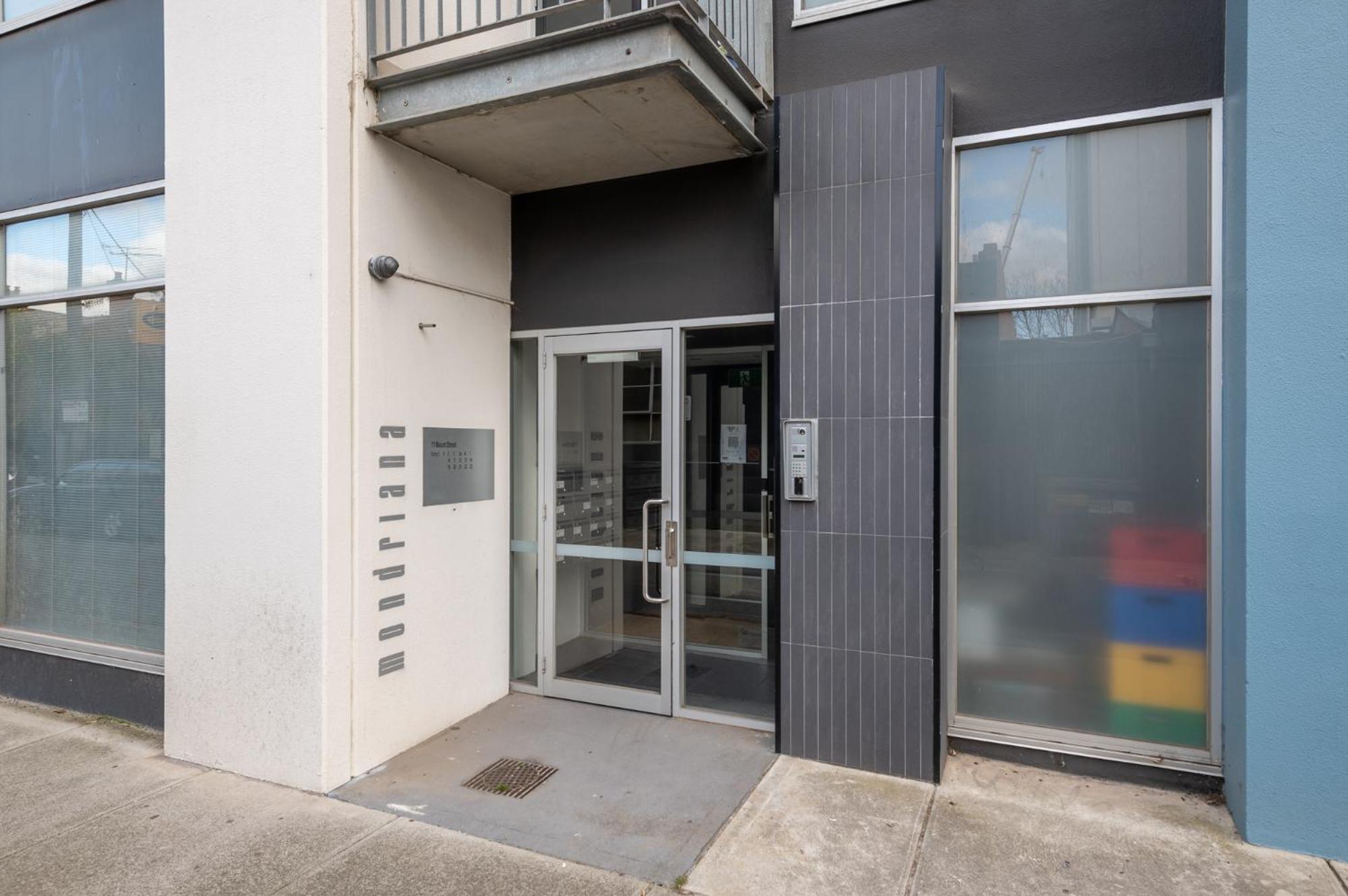 StayCentral - Stylish light-filled Prahran Penthouse